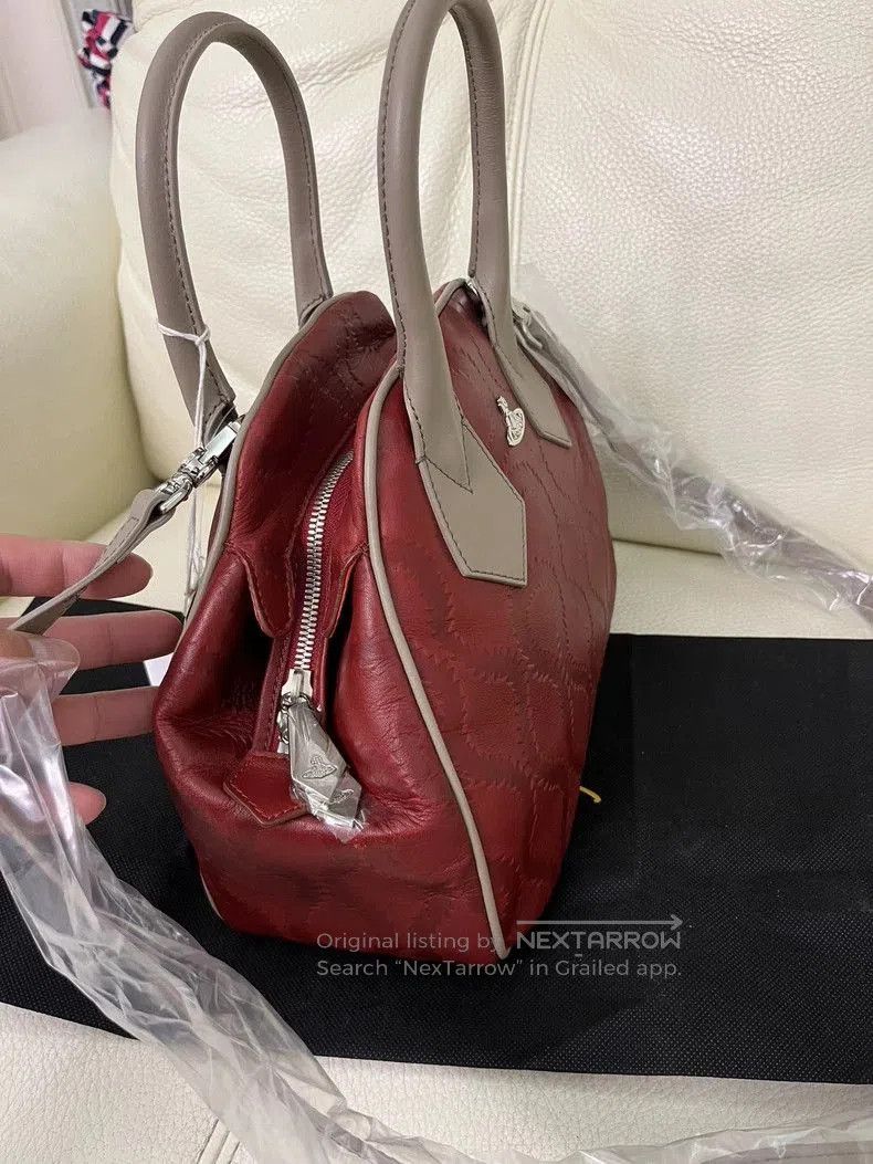 Vivienne Westwood Vivienne Westwood Medium Leather Handbag . Size ONE SIZE - 3 Thumbnail