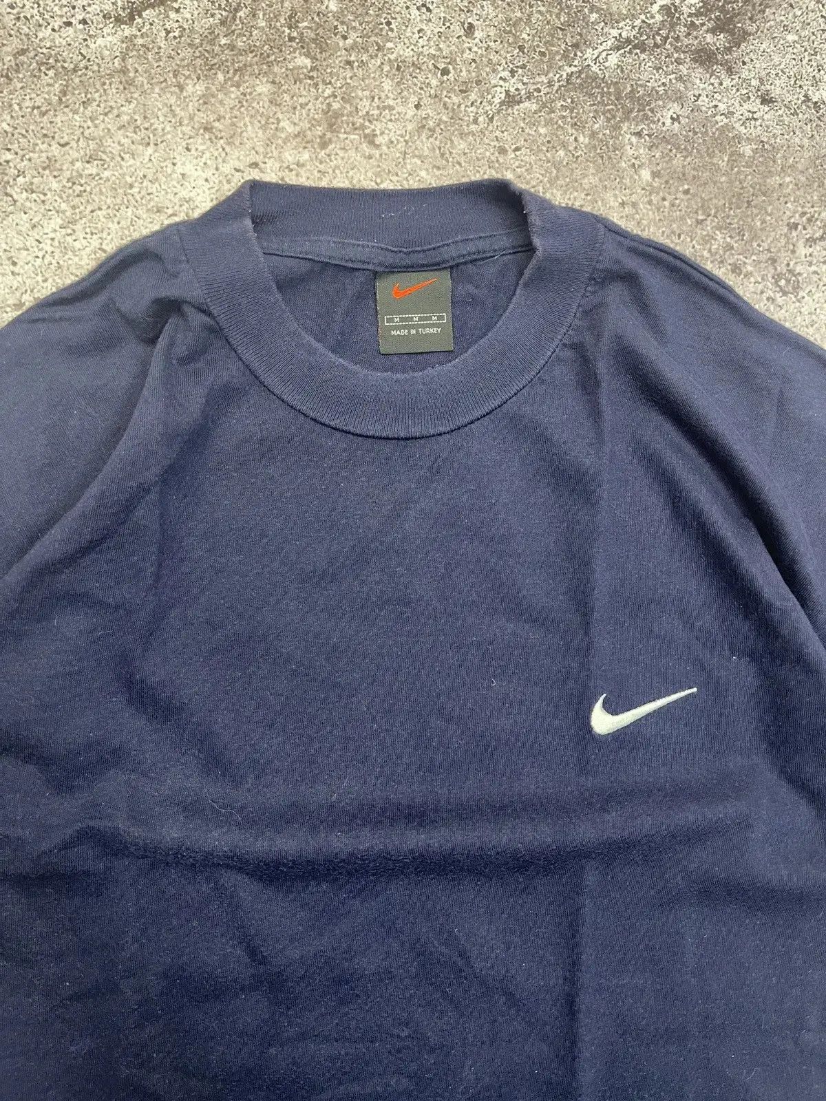 Nike Nike Vintage Blue Mini Swoosh Medium T Shirt Size US M / EU 48-50 / 2 - 2 Thumbnail