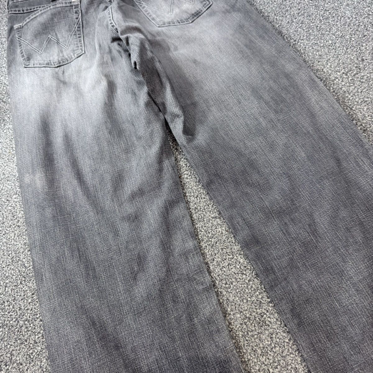 Denim & Co. Vintage Archives Faded Black Jeans Wrangler Wideleg Denim Size US 31 - 10 Thumbnail