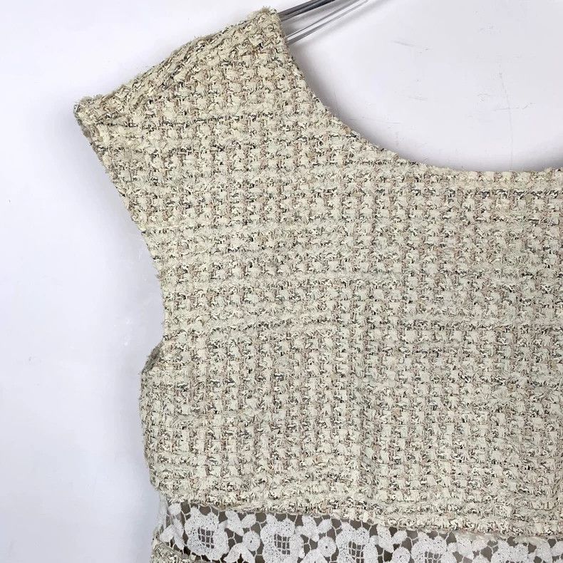 Chanel ChanelLogo buckle beige tweed small fragrance vest 2503-Nex Size XXS / US 00 / IT 34 - 3 Thumbnail