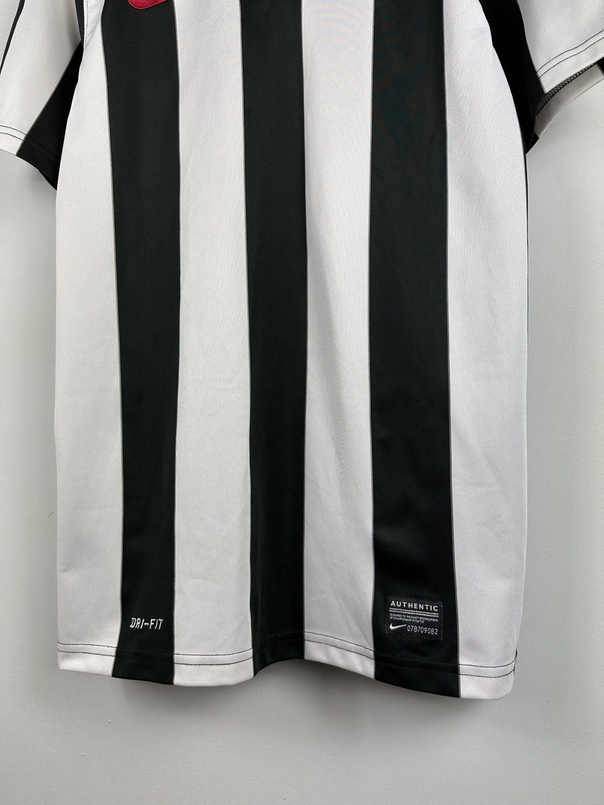 Nike × Vintage Blokecore 🔥 Vintage Nike Stripped Jersey Size US S / EU 44-46 / 1 - 6 Thumbnail