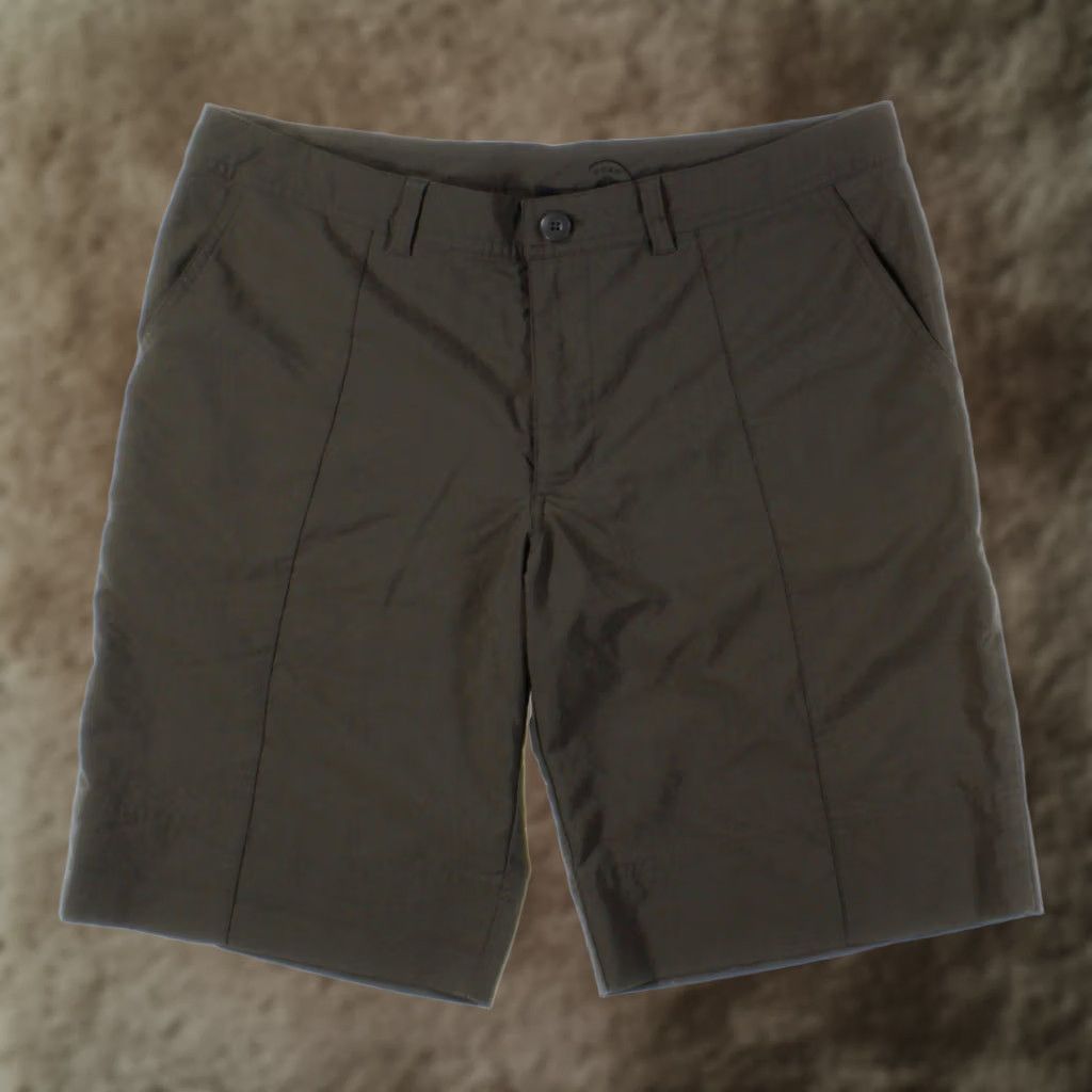 Patagonia Patagonia Bermuda Shorts Greenish Brown Women’s Sz 4 Lightweight Nylon Polyester Pockets Logo Activewear Casual Outdoor Size 27" / US 4 / IT 40 - 1 Thumbnail