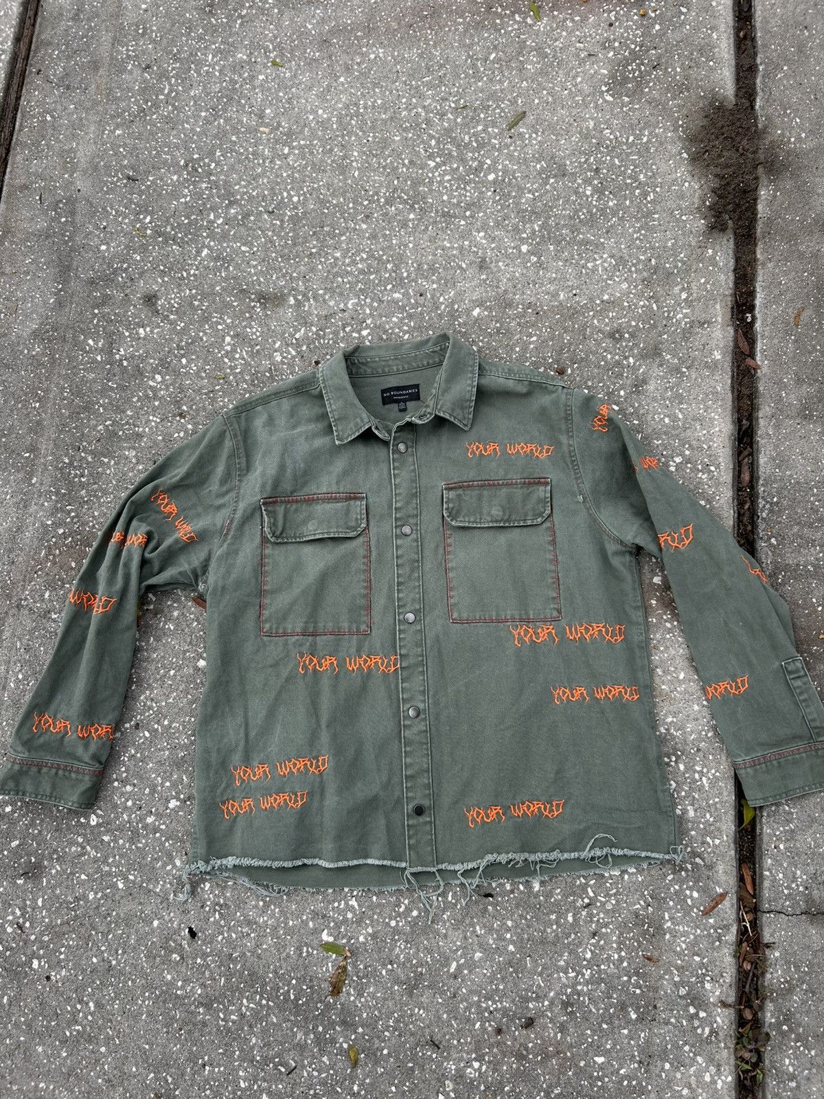 Other 1/1 Your World olive all over embroidery work shirt Size US XL / EU 56 / 4 - 1 Thumbnail
