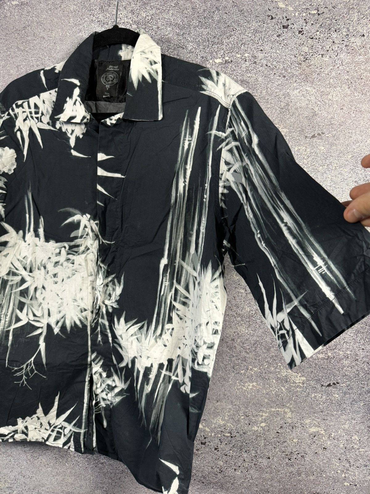 Diesel × Vintage Vintage Diesel Hawaiian Shirt Floral Print y2k Large Size US L / EU 52-54 / 3 - 11 Thumbnail