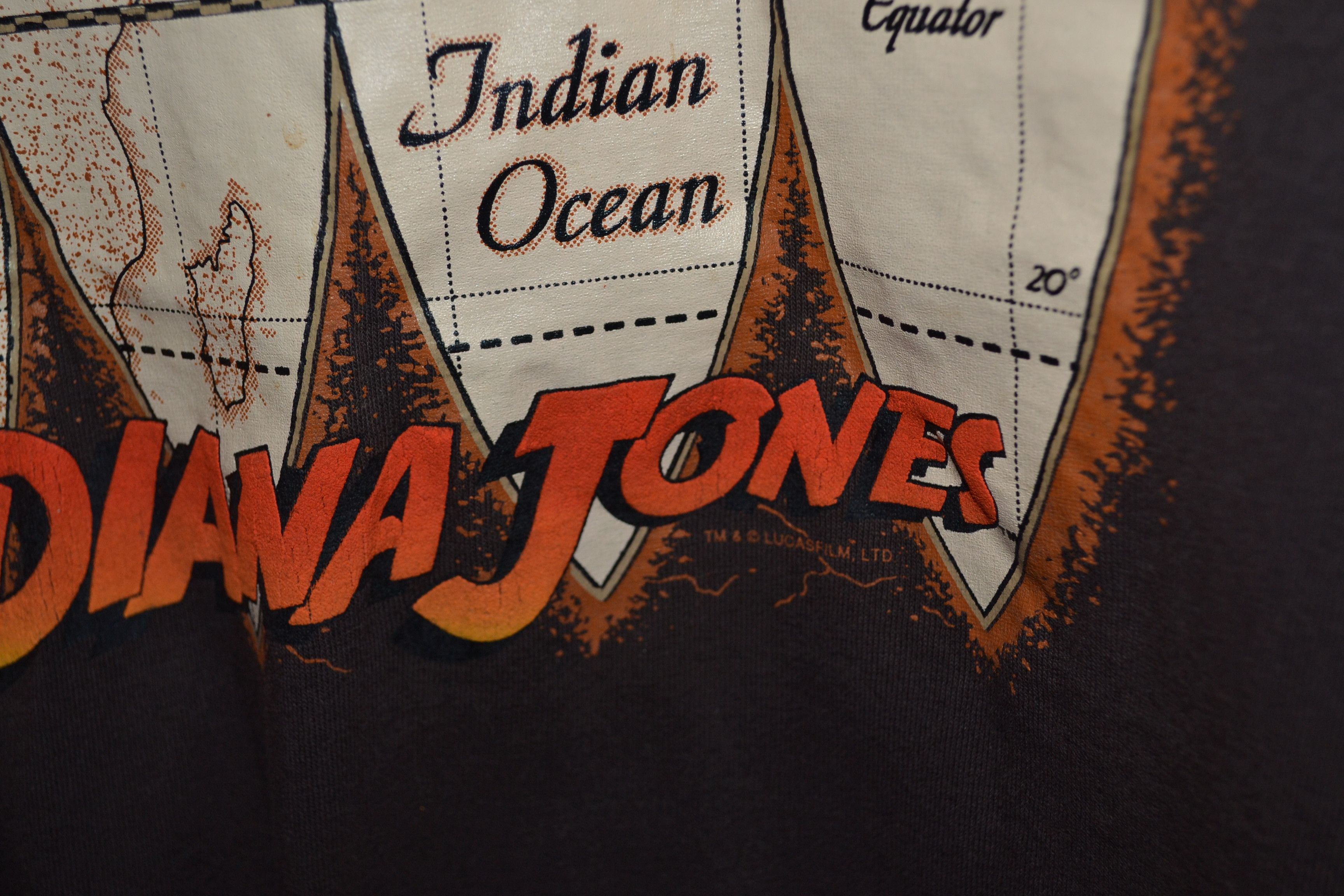 Band Tees Indiana Jones Single Stitch Map 90s AOP Brown Shirt XL Size US XL / EU 56 / 4 - 5 Thumbnail