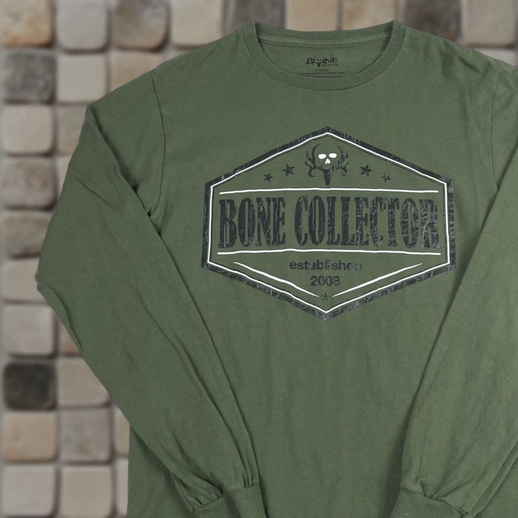 Bones Bone Collector Shirt Mens Small Green Long Sleeve Crew Neck Hiking Outdoors Outdoor Logo T-Shirt Mens Size US S / EU 44-46 / 1 - 1 Thumbnail