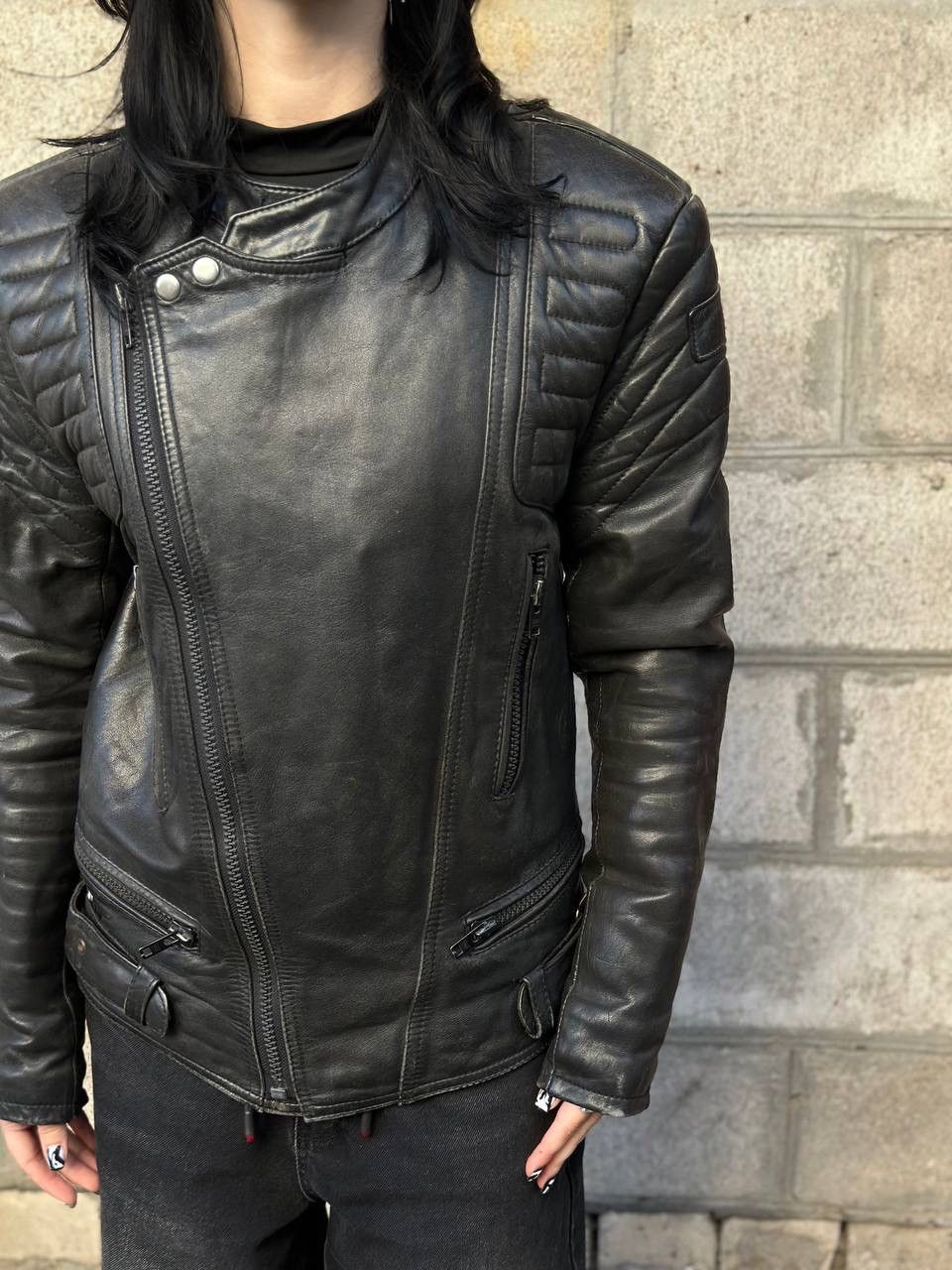 Genuine Leather VTG Moto Leather Jacket Size M Y2K Western 00s USA Hype Tren Size US L / EU 52-54 / 3 - 4 Thumbnail