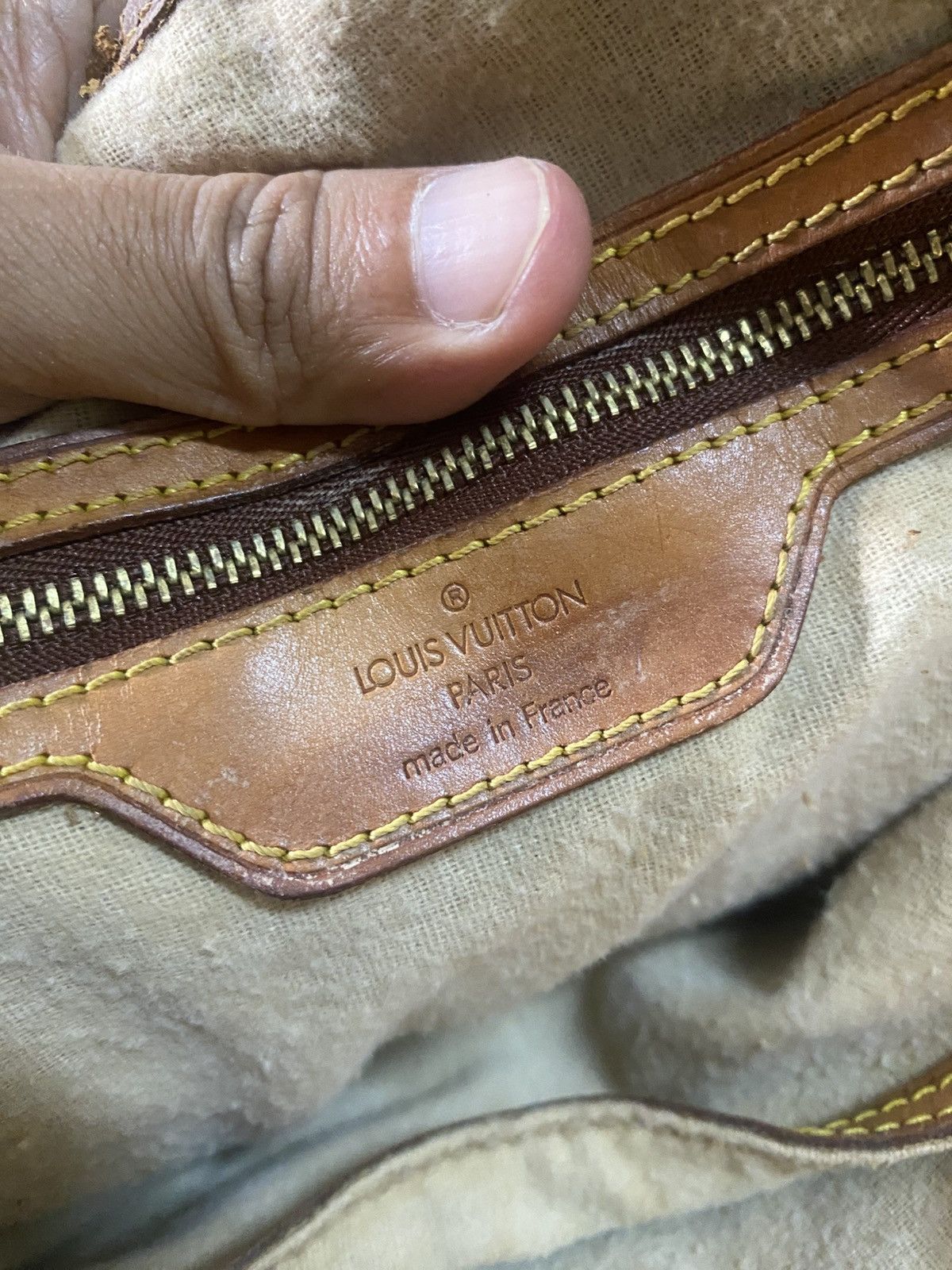 Louis Vuitton Authentic Louis Vuitton Monogram Bucket GM Size ONE SIZE - 19 Thumbnail