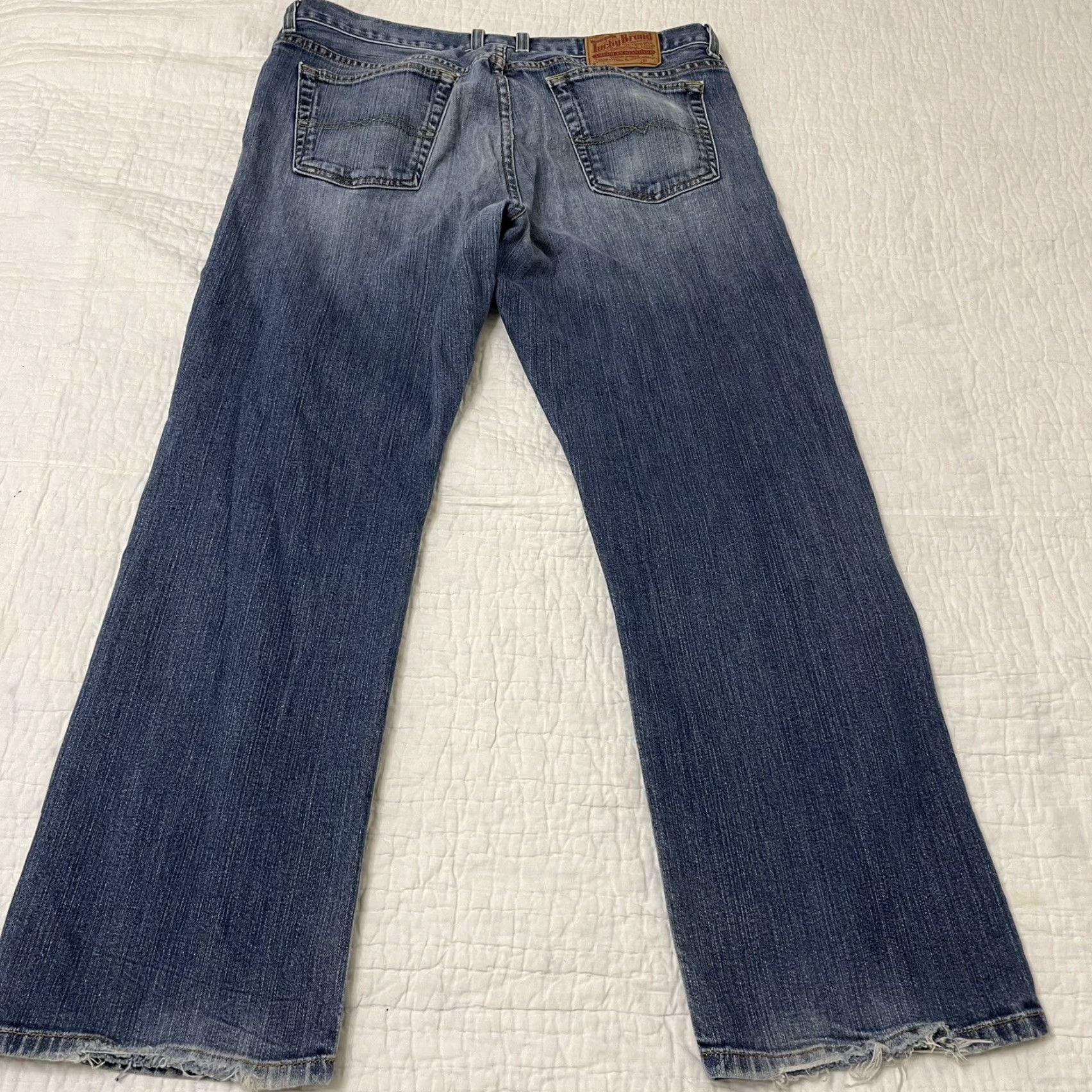 Lucky Brand Lucky Brand Jeans Men's Dark Wash 361 Vintage Straight Denim - 36 Short Inseam Regular 28in Inseam Blue Size US 36 / EU 52 - 4 Thumbnail