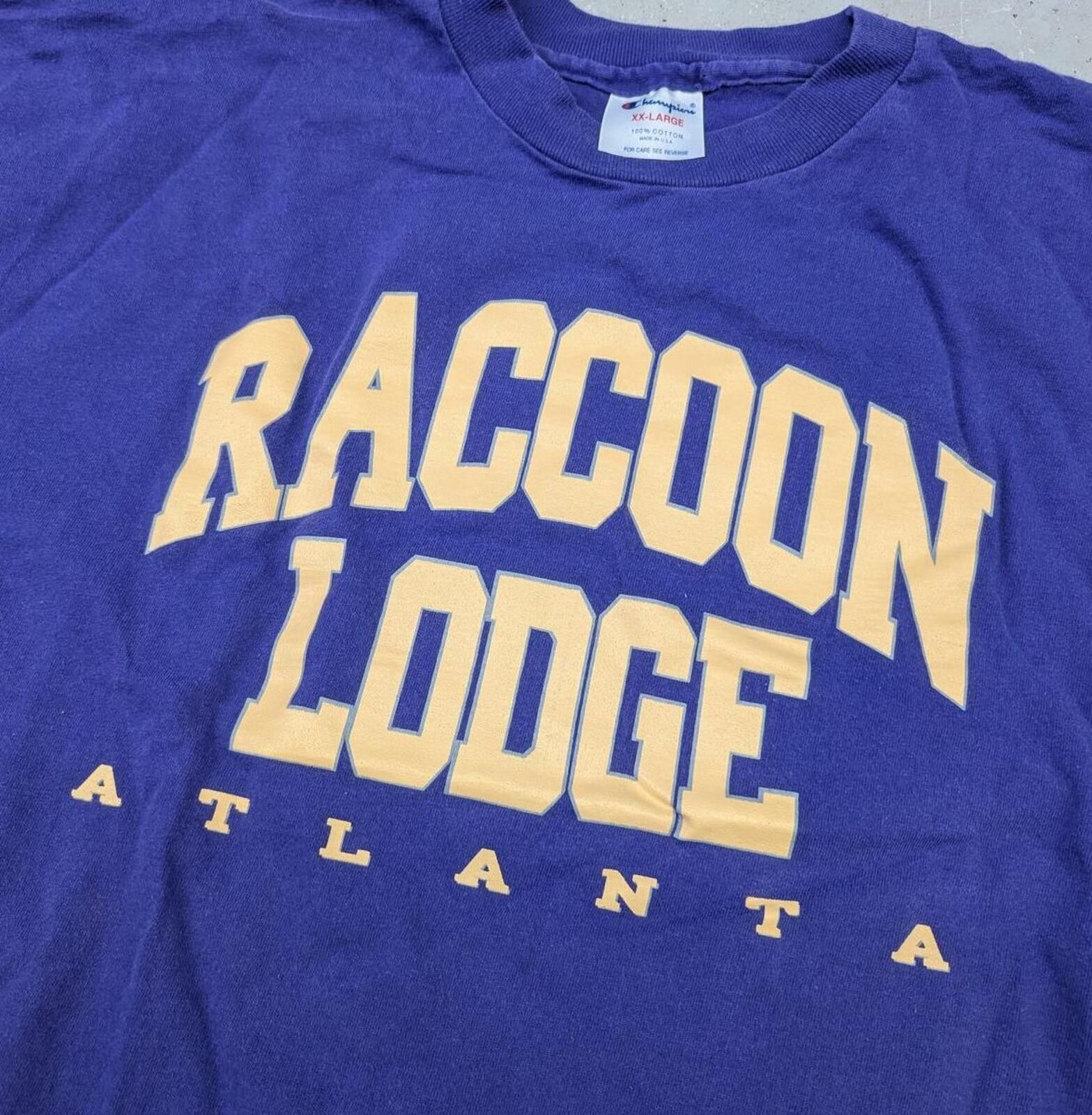 Champion Vintage Raccoon Lodge Atlanta USA Purple Champion T-shirt Size US XXL / EU 58 / 5 - 2 Thumbnail