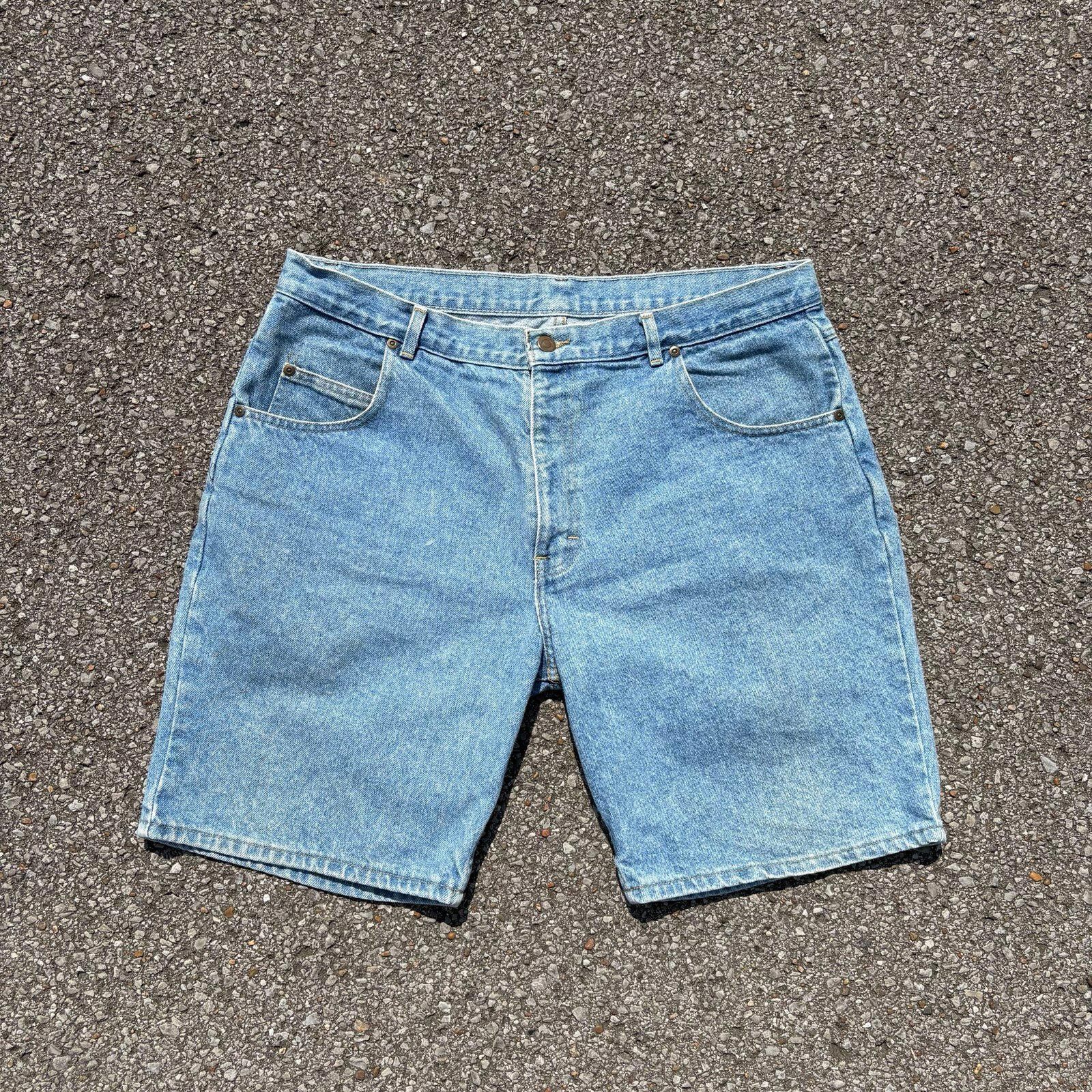 Levi's Vintage faded shorts Size US 34 / EU 50 - 1 Thumbnail