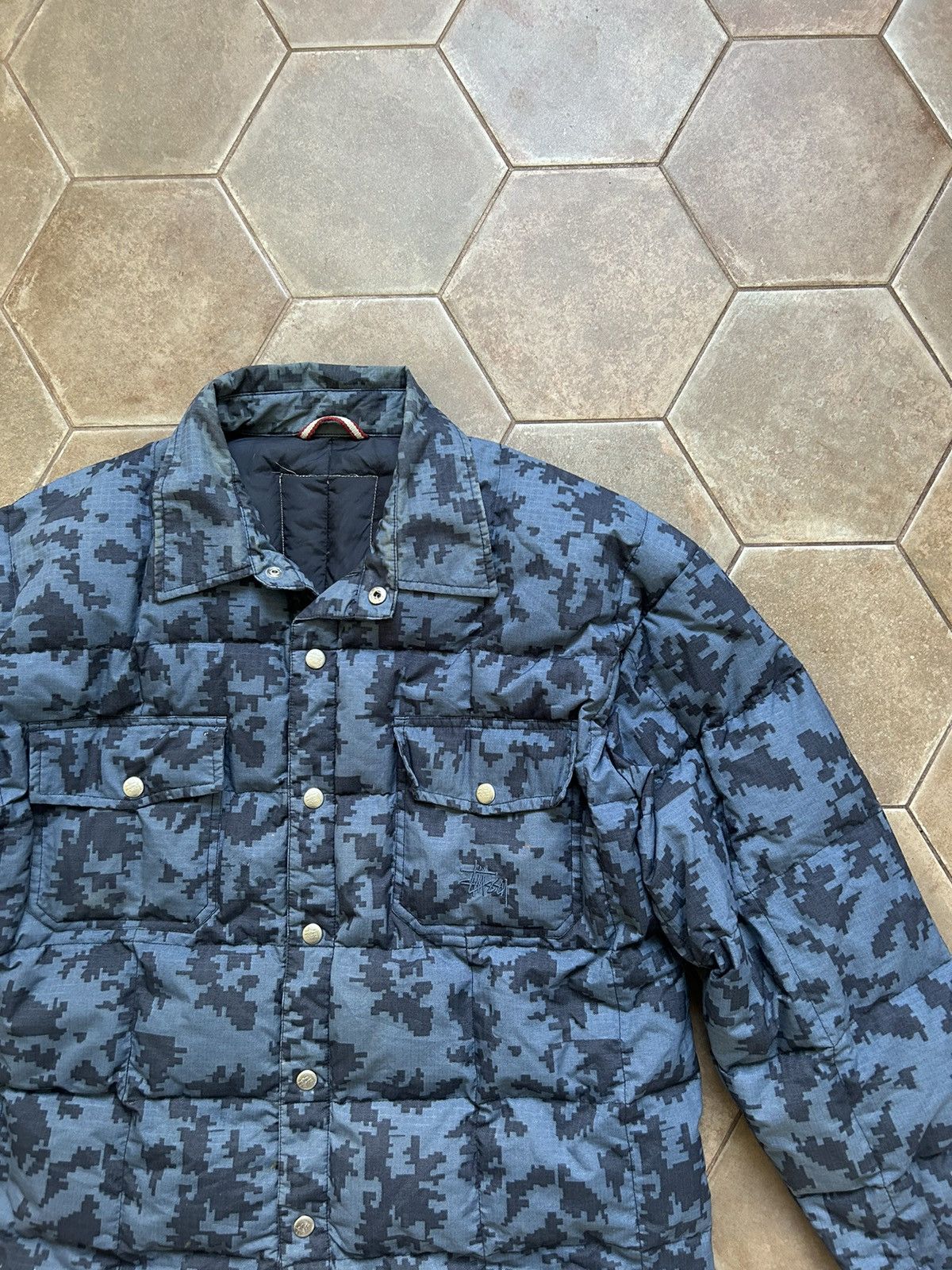 Stussy STUSSY DOWN JACKET CAMO JAPANES Size US L / EU 52-54 / 3 - 4 Thumbnail