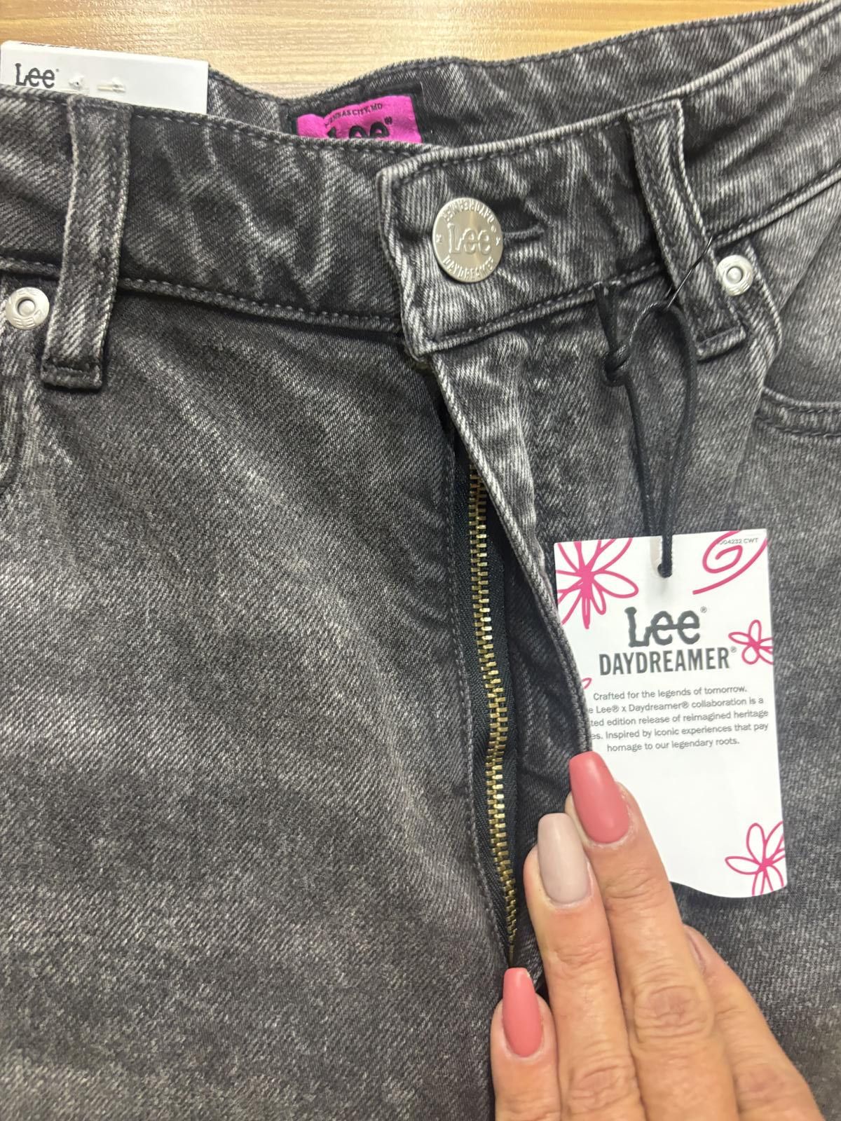 Lee Lee Daydreamer High Rise Straight Leg Jeans - Size 30 Size 30" / US 8 / IT 44 - 7 Thumbnail