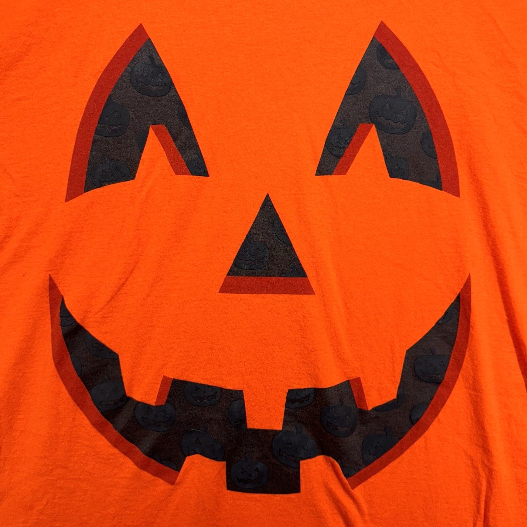 Vintage VINTAGE Happy Halloween Jack O Lantern T-Shirt Adult 3XL Orange Funny Halloween Mens Size US XXL / EU 58 / 5 - 2 Thumbnail