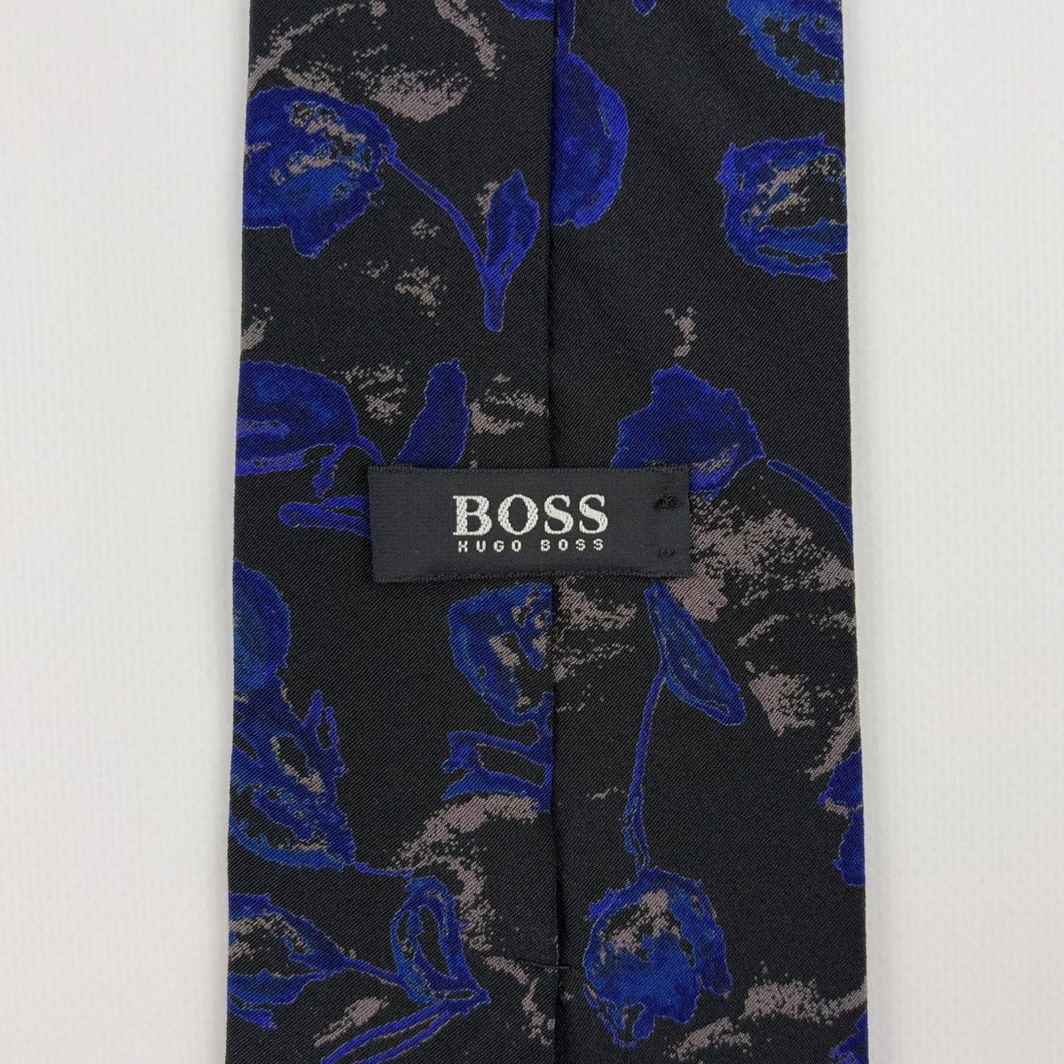 Hugo Boss Vintage Hugo Boss Tie 100% Silk Size ONE SIZE - 5 Thumbnail