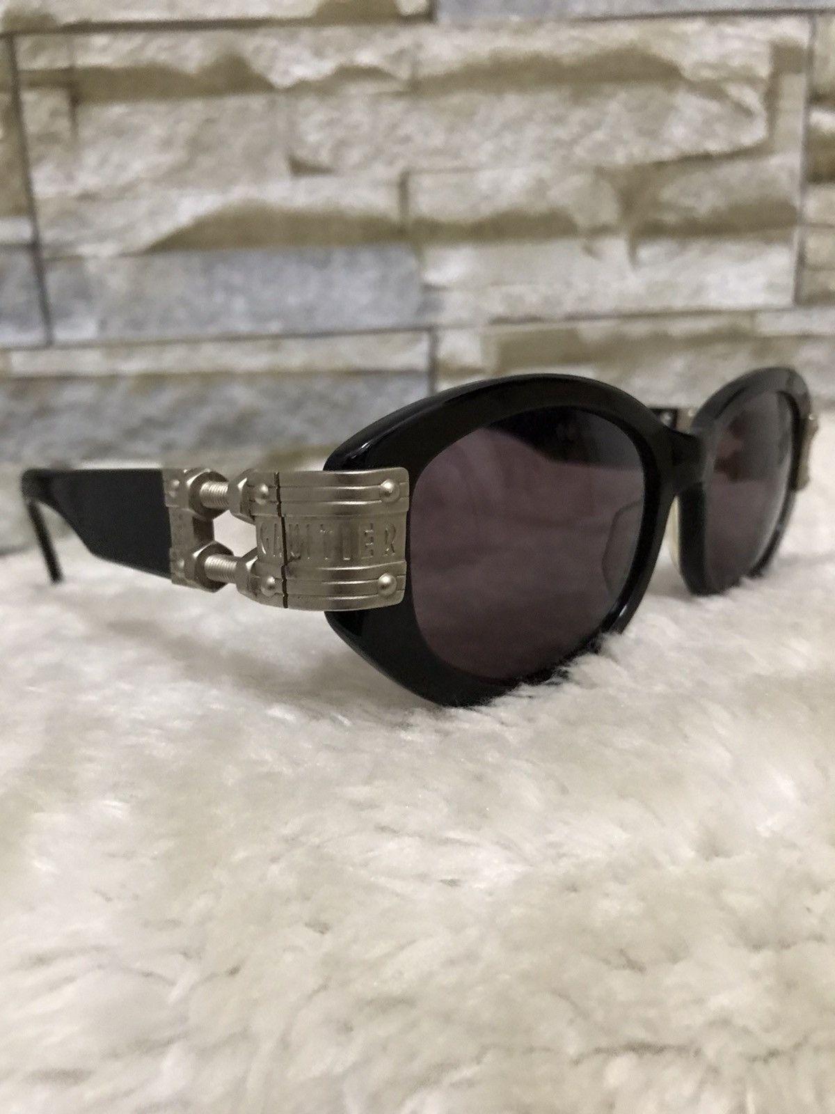 Jean Paul Gaultier jean Paul Gaultier 56-5204 Vintage Sunglasses Size ONE SIZE - 8 Thumbnail