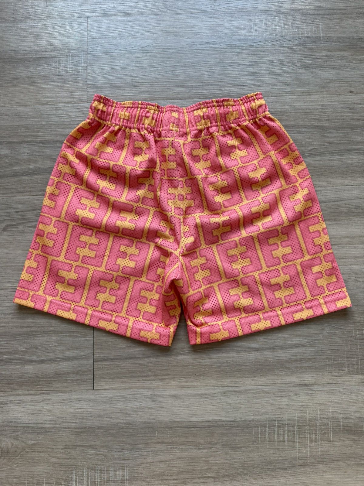 Eric Emanuel Eric Emanuel Short Fendi Size Small orange/yellow Size US 31 - 2 Thumbnail