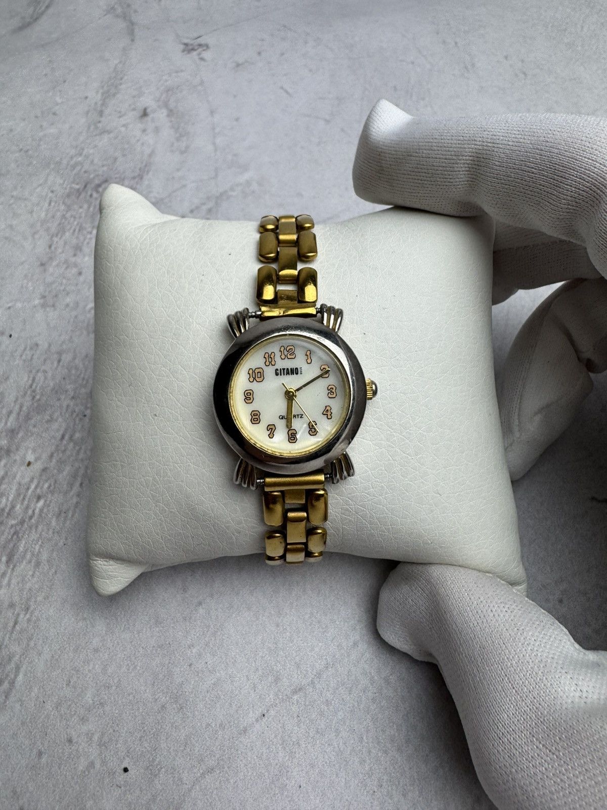 Japanese Brand × Vintage Gitano Futuristic Watch Size ONE SIZE - 1 Thumbnail