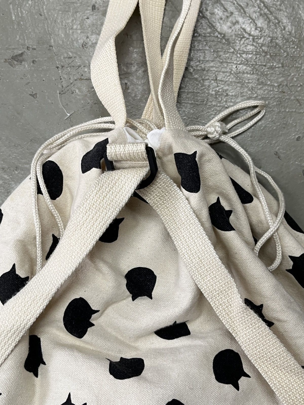 Ne-Net Rare❗️Vintage Ne-net by Issey Miyake Two Way Rucksack Bagpack Size ONE SIZE - 8 Thumbnail
