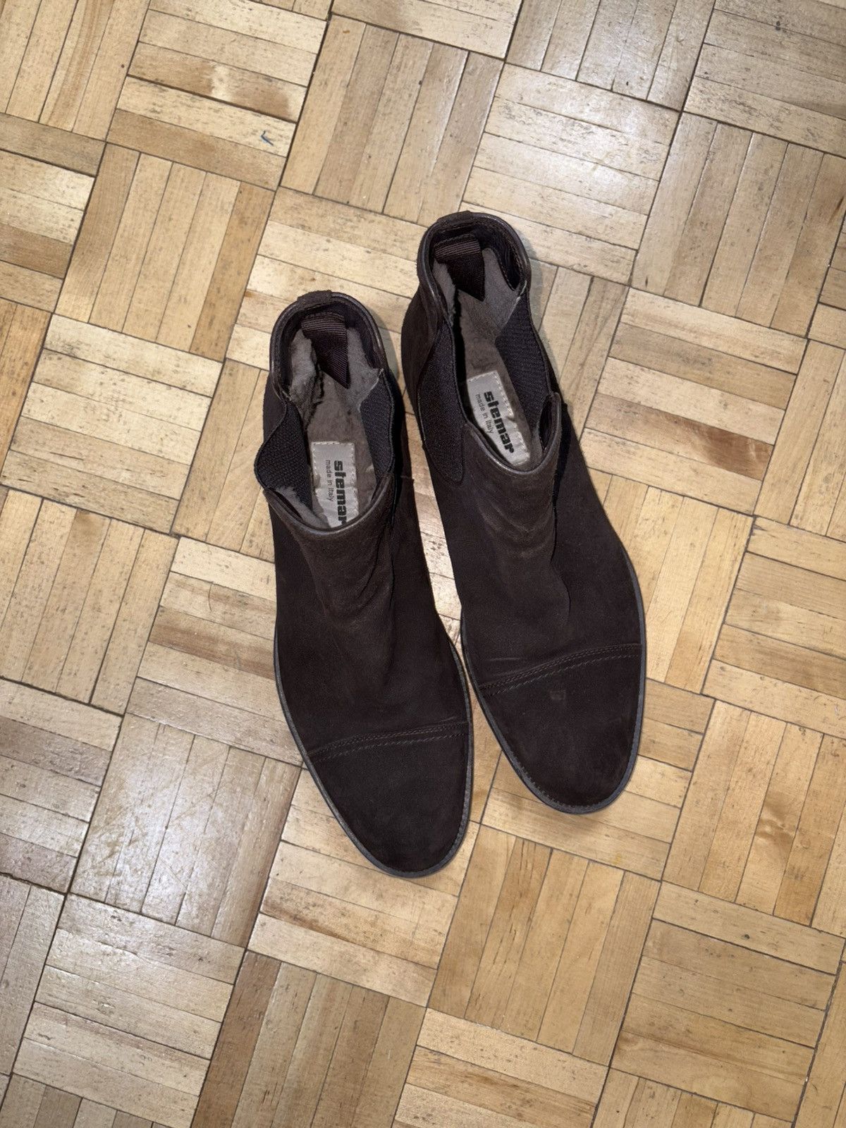 Moreschi Stemar by Moreschi Sherpa Lined Suede Chelsea Boots Size US 9 / EU 42 - 10 Thumbnail