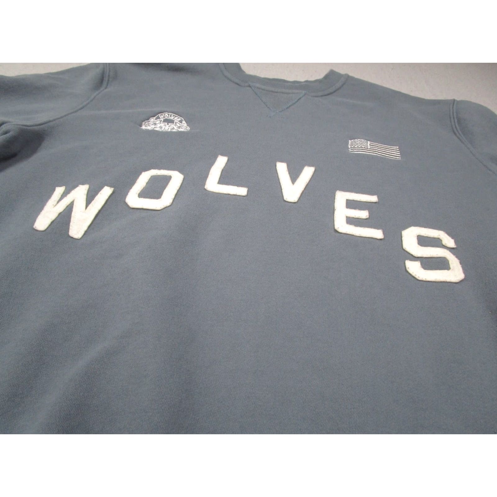Darc Sport Darc Sport Sweatshirt Mens XL Blue Wolves USA Flag Pullover Long Sleeve Stitched Crew Neck Cotton Fleece Solid Regular Style Pullover Size US XL / EU 56 / 4 - 2 Thumbnail