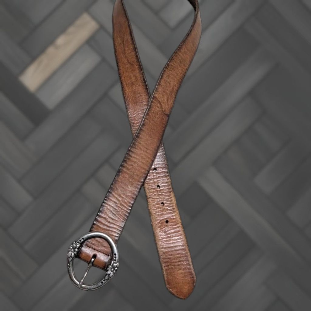 American Eagle Outfitters VINTAGE american eagle belt COWHIDE full grain leather 34 buckle WESTERN Brown Womens Regular 1-5/8" width 34/35 pattern Patina 90s decade Size ONE SIZE - 1 Thumbnail