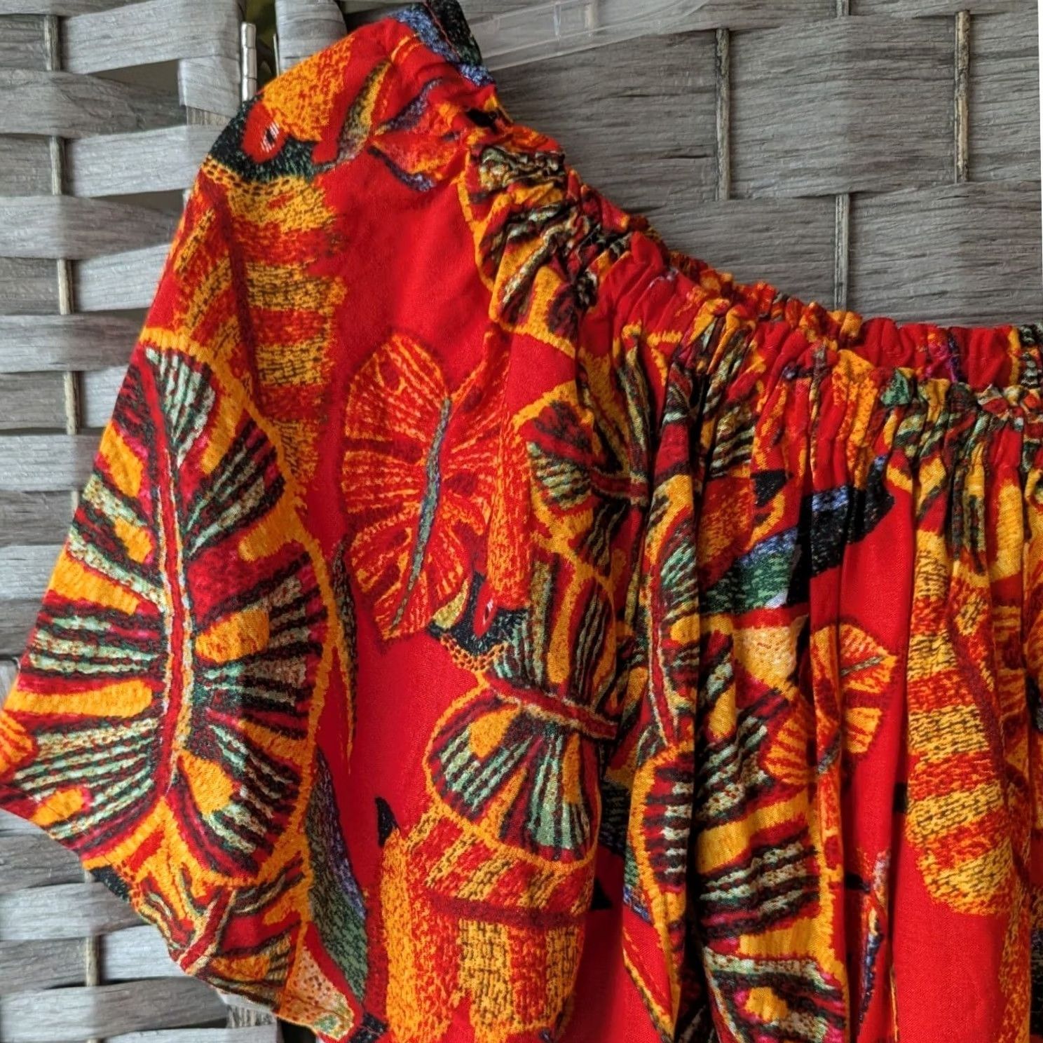 Christian Siriano Christian Siriano Red Blouse Tropical Bird Print Off Shoulder Womens Large Size L / US 10 / IT 46 - 2 Thumbnail