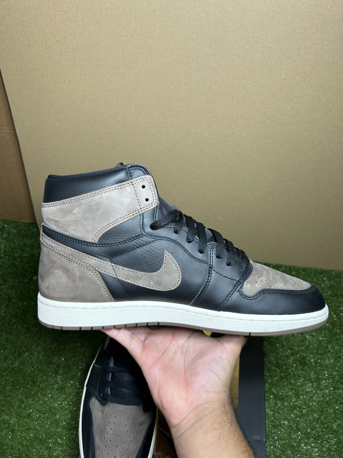 Jordan Brand Jordan 1 palomino Size US 13 / EU 46 - 4 Thumbnail