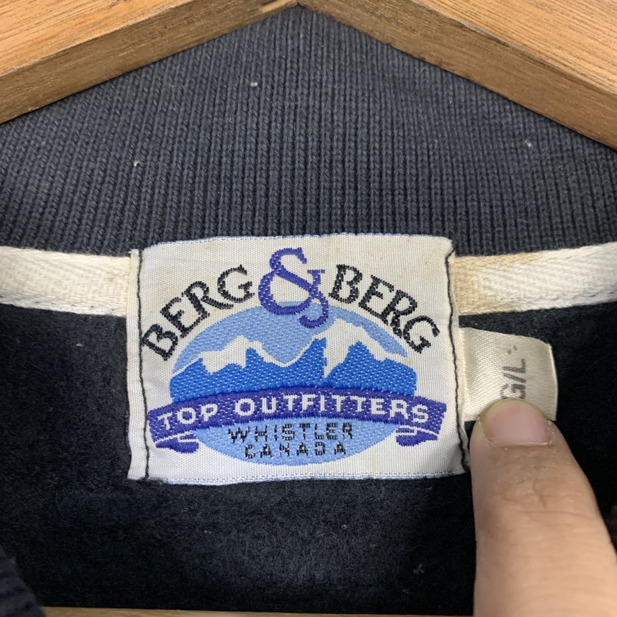 Berg & Berg Vintage Berg & Berg Black Comb Polo Sweater Size US L / EU 52-54 / 3 - 12 Thumbnail