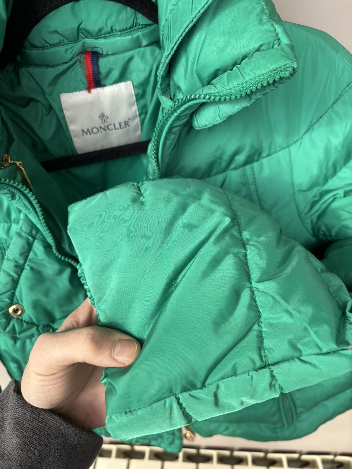 Moncler Moncler Ambre Down Jacket Size XS / US 0-2 / IT 36-38 - 18 Thumbnail