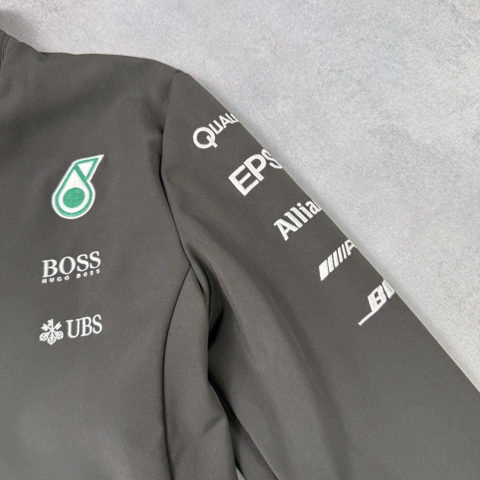 Mercedes-Benz Hugo Boss Mercedes-AMG Petronas F1 Team Softshell Jacket S Size US S / EU 44-46 / 1 - 10 Thumbnail