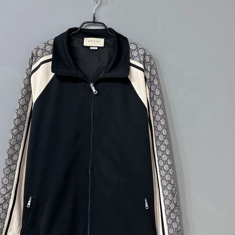 Gucci Gucci Snake-patterned string label full-printed school unif Size US XXL / EU 58 / 5 - 2 Thumbnail