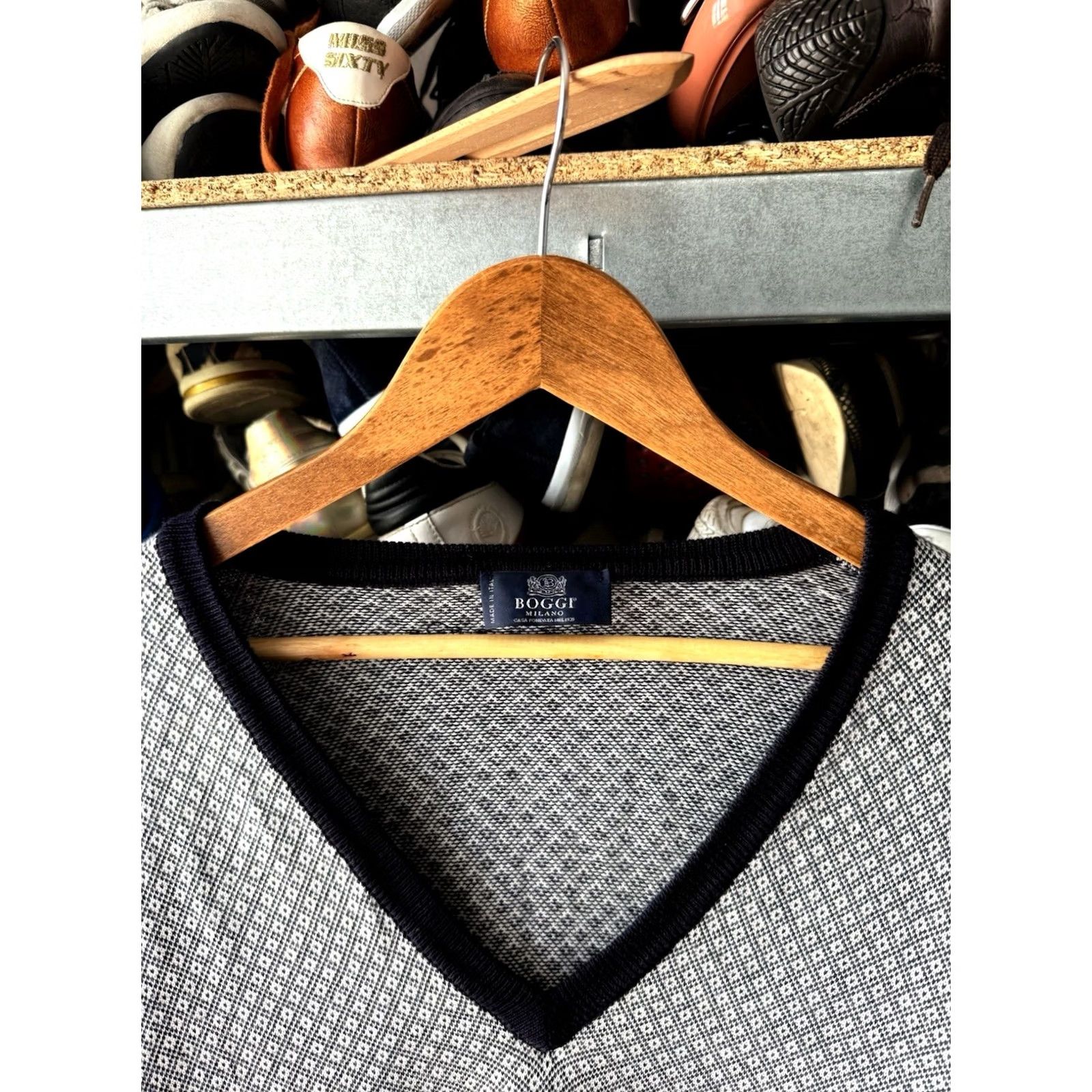 Vintage Boggi Milano Sweater V-Neck Wool Cotton Grey Herringbone Men’s Sz L-XL Pullover Card Ac? Size US L / EU 52-54 / 3 - 3 Thumbnail