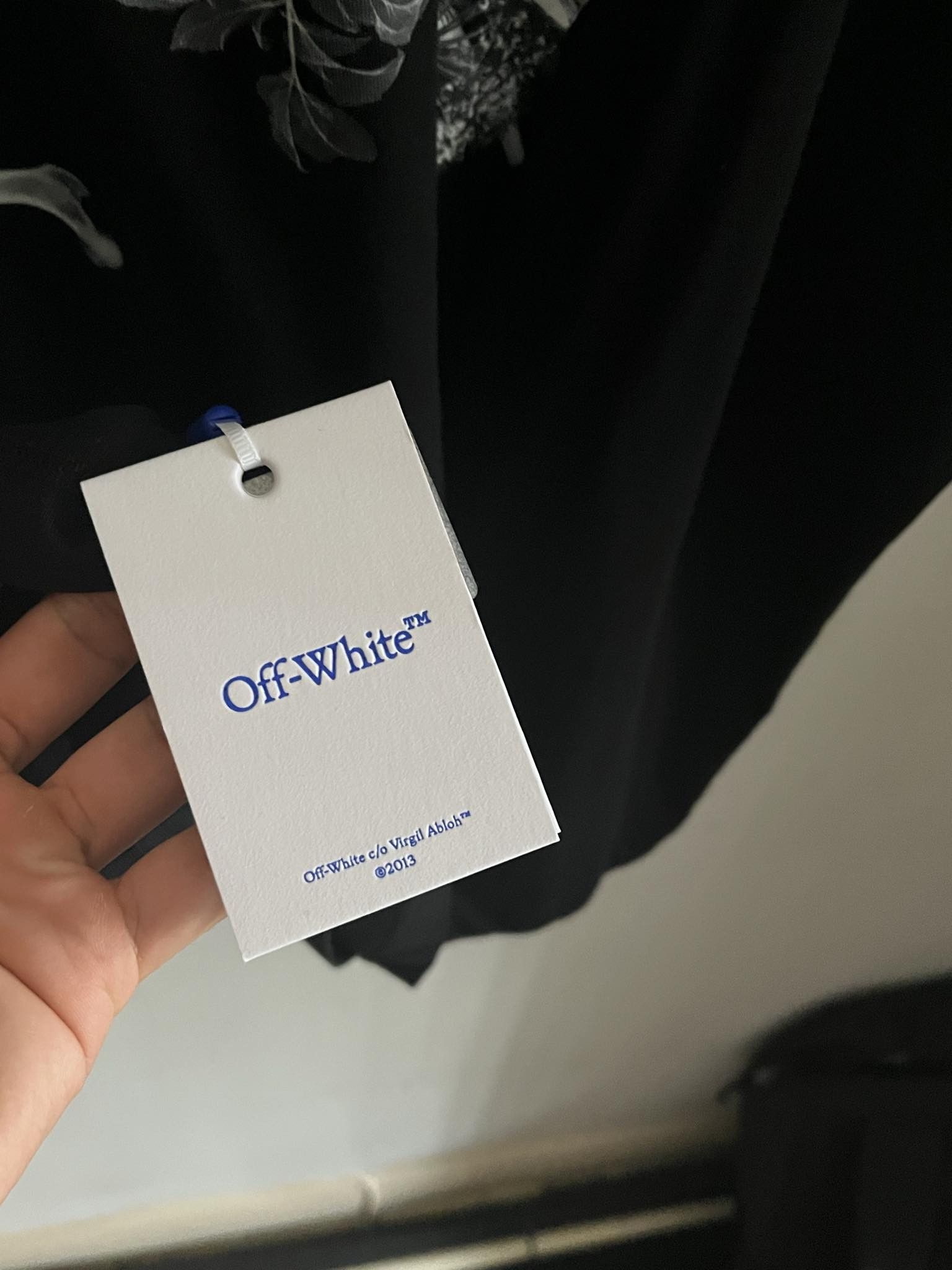 Off-White scan arr over s s tee Size US L / EU 52-54 / 3 - 5 Thumbnail