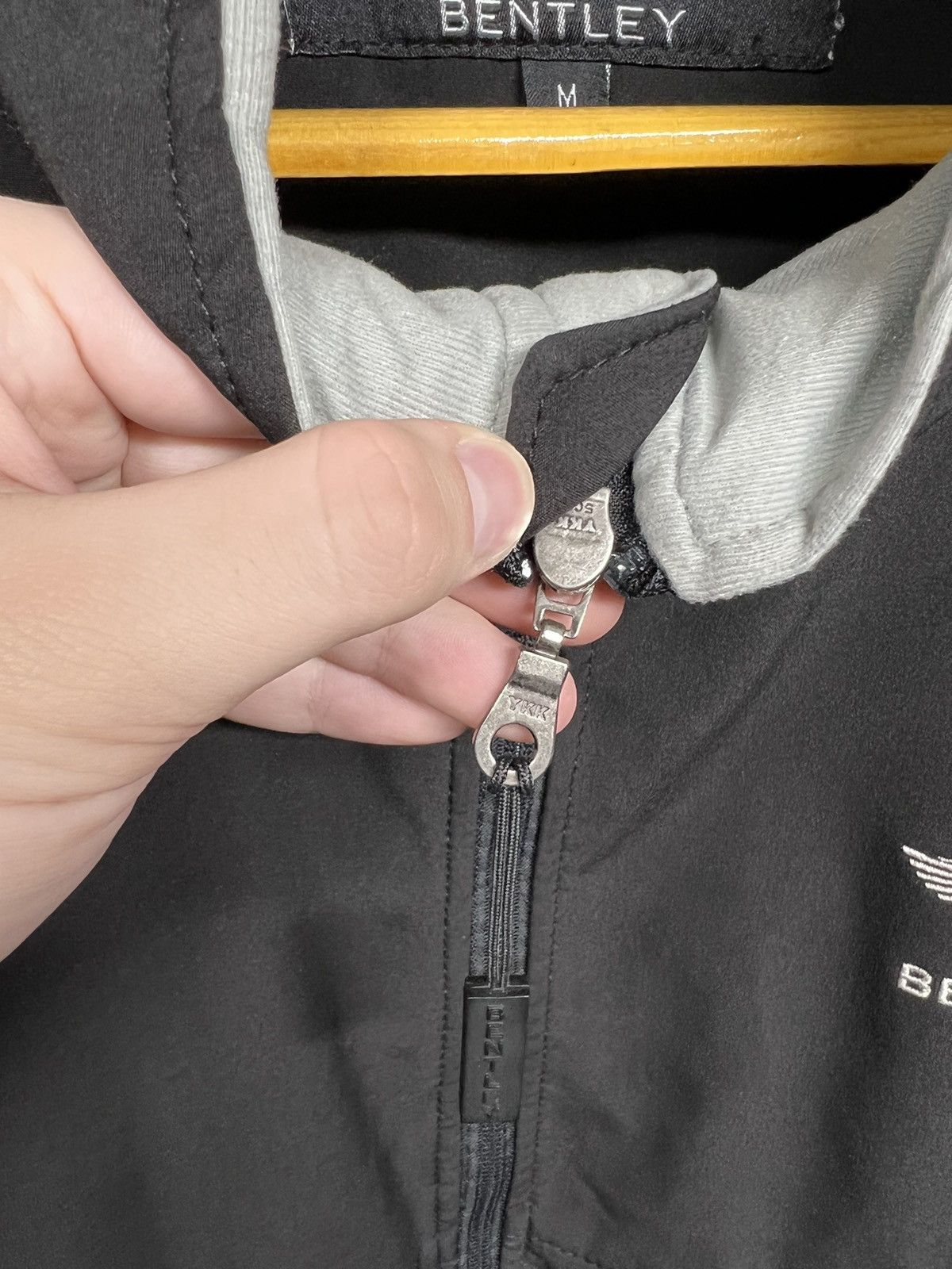 Vintage Vintage Y2k Bentley Racing SoftShell Jacket 00’s Size US M / EU 48-50 / 2 - 9 Thumbnail
