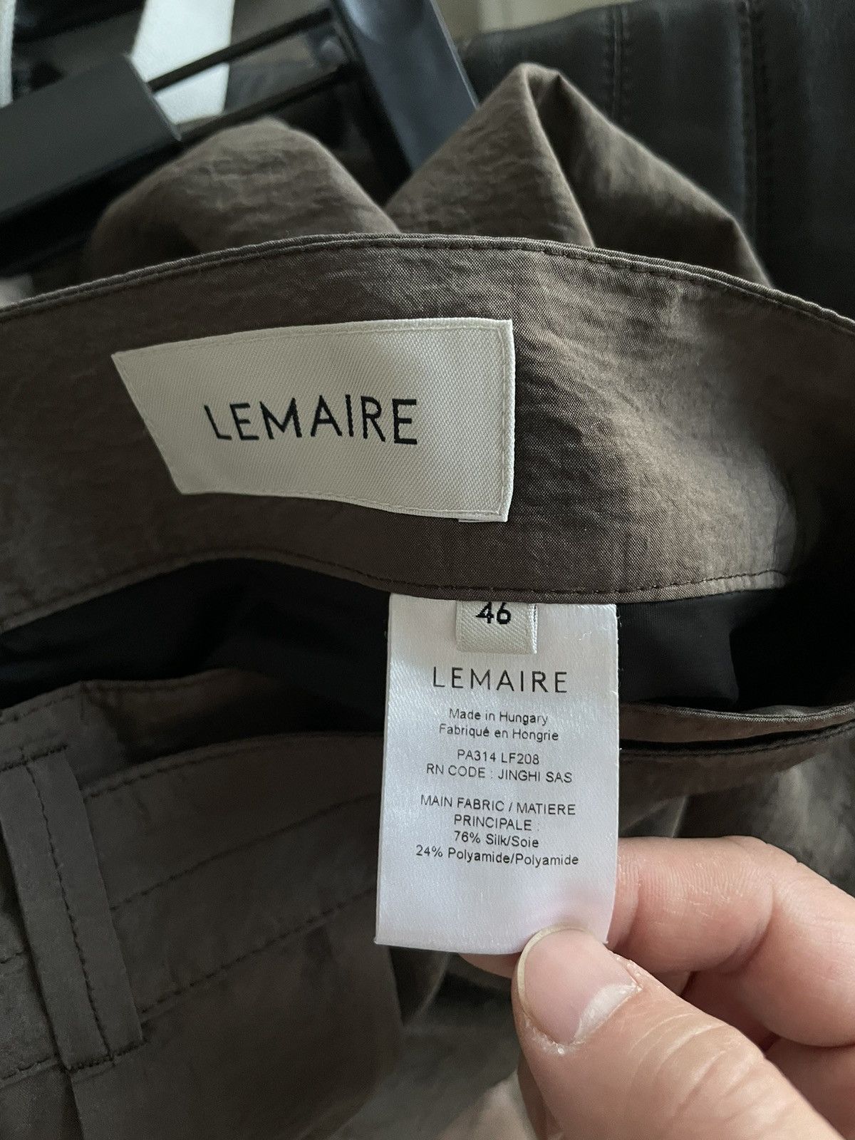 Lemaire Lemaire Brown Pleated Silk trousers Size US 31 - 4 Thumbnail
