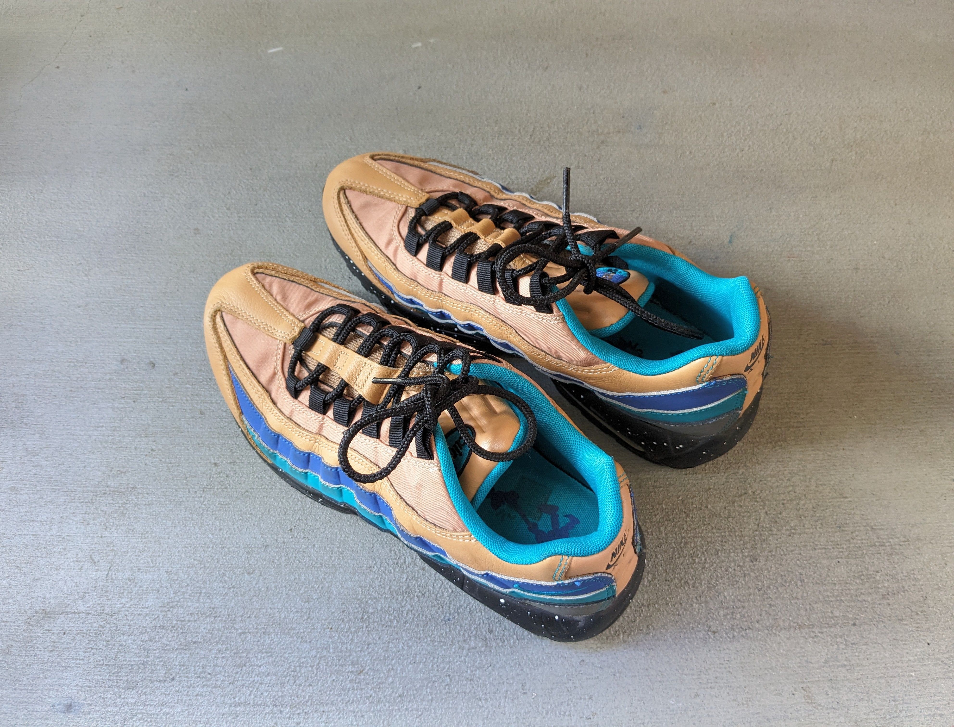 Nike Nike Air Max 95 Premium 8.5 Black Tan Blue 538416-204 Size US 8.5 / EU 41-42 - 16 Thumbnail