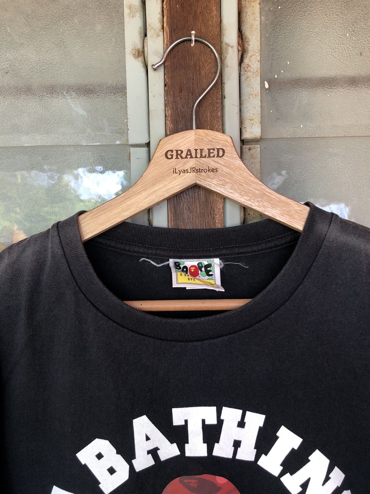 Bape Vintage A Bathing Ape Logo Sun Faded Shirt Tee Size US L / EU 52-54 / 3 - 8 Thumbnail