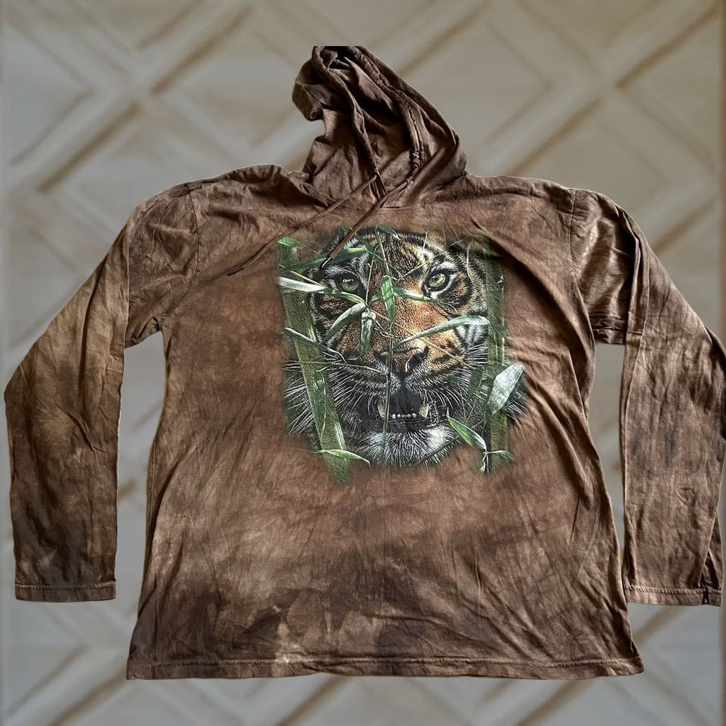 The Mountain The Mountain Hungry Eyes Hooded Light Weight Long Sleeve Shirt Size 2XL NWT Size XXL / US 16-18 / IT 52-54 - 1 Thumbnail