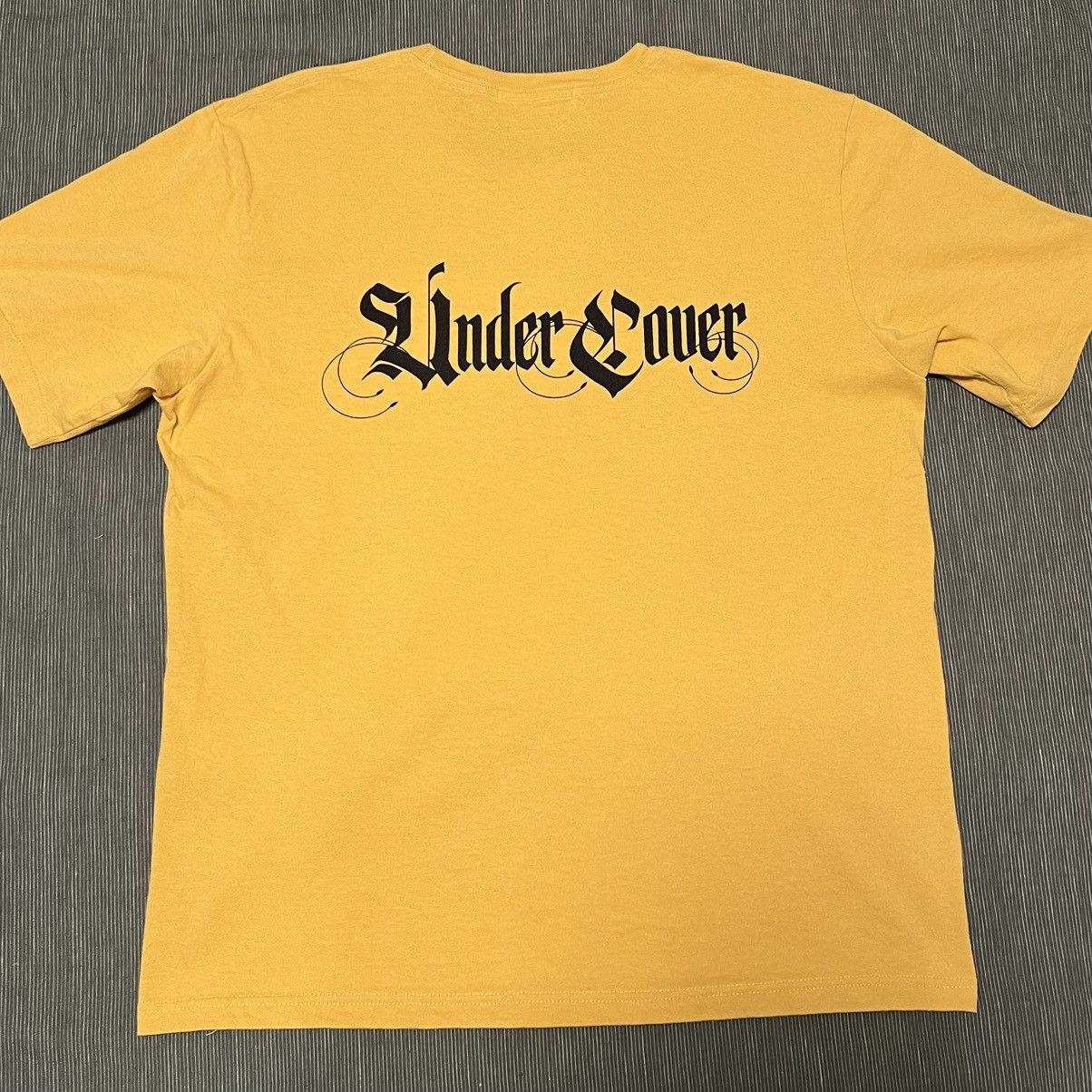 Undercover Undercover old english logo Size US L / EU 52-54 / 3 - 2 Thumbnail