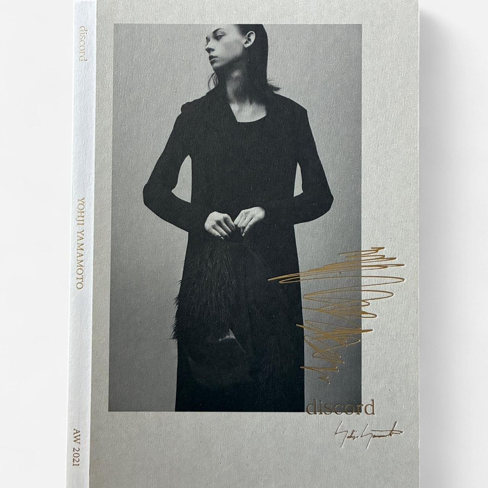 Yohji Yamamoto Yohji Yamamoto discord Autumn/Winter 2021 look book catalog Size ONE SIZE - 1 Thumbnail