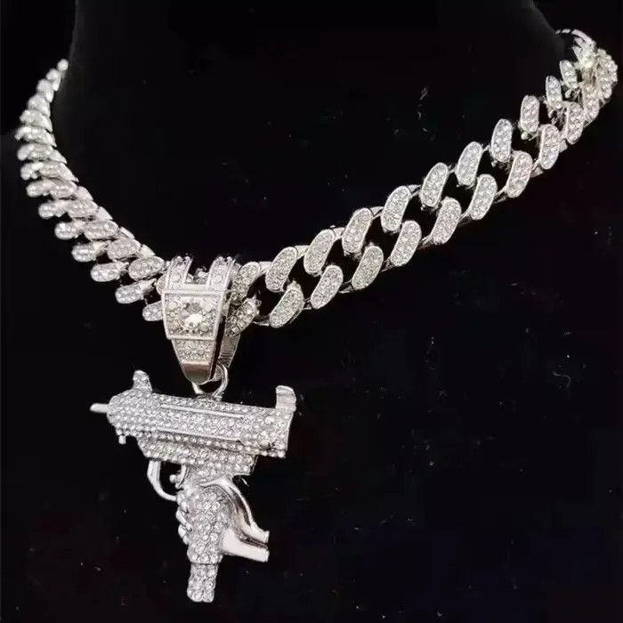 Jewelry Submachine Gun Uzi Pendant Necklace Size ONE SIZE - 2 Thumbnail