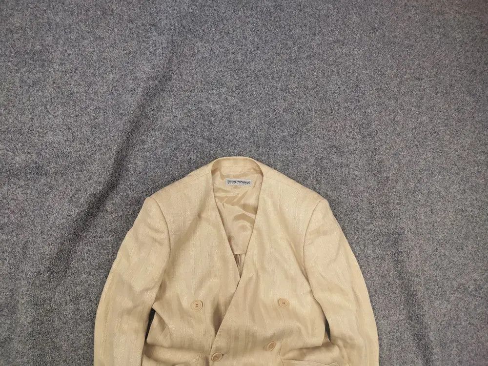 Emporio Armani Vintage Emporio Armani Linen Beige and V-neck Blazed Jacket Size M / US 6-8 / IT 42-44 - 1 Thumbnail