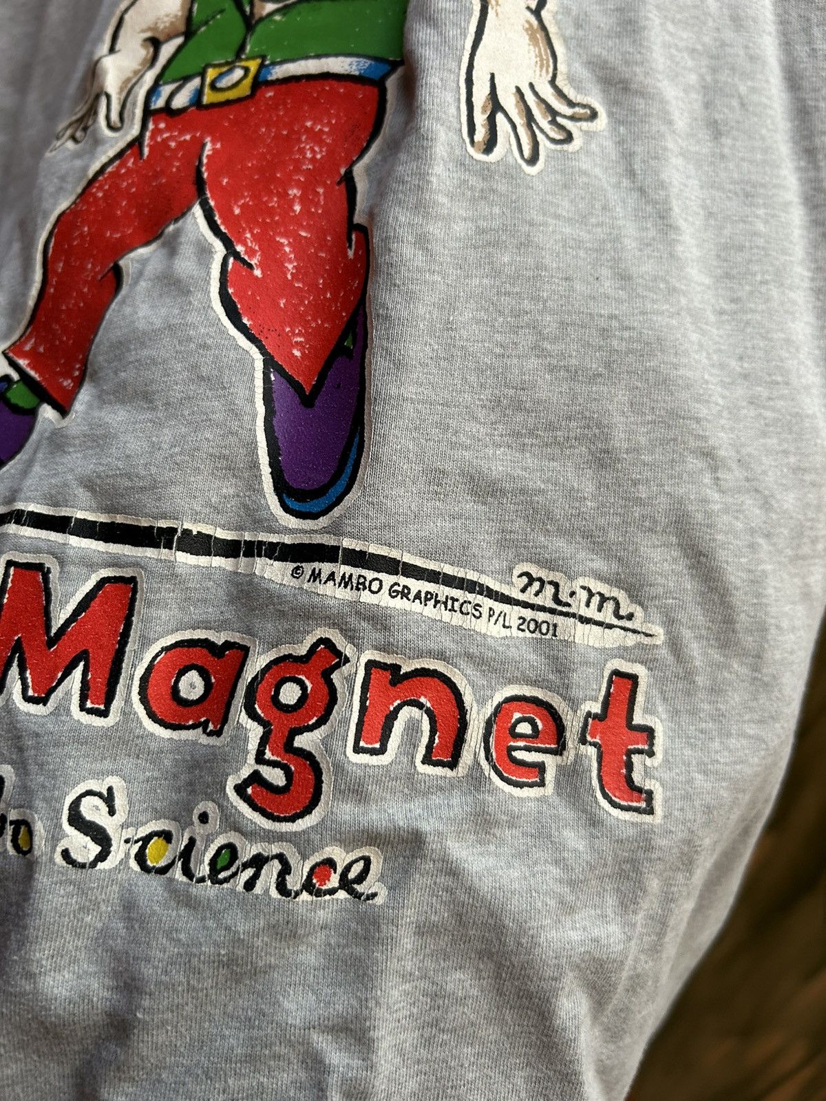 Mambo × Vintage Vintage Mambo Science Chick Magnet T-shirt 2001 Size US S / EU 44-46 / 1 - 5 Thumbnail