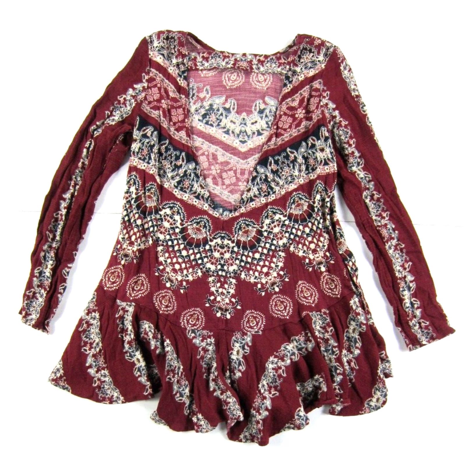 Free People Free People Red Black Ivory Batik Floral Long Sleeve Open Back Dress S-M Size S / US 4 / IT 40 - 2 Thumbnail