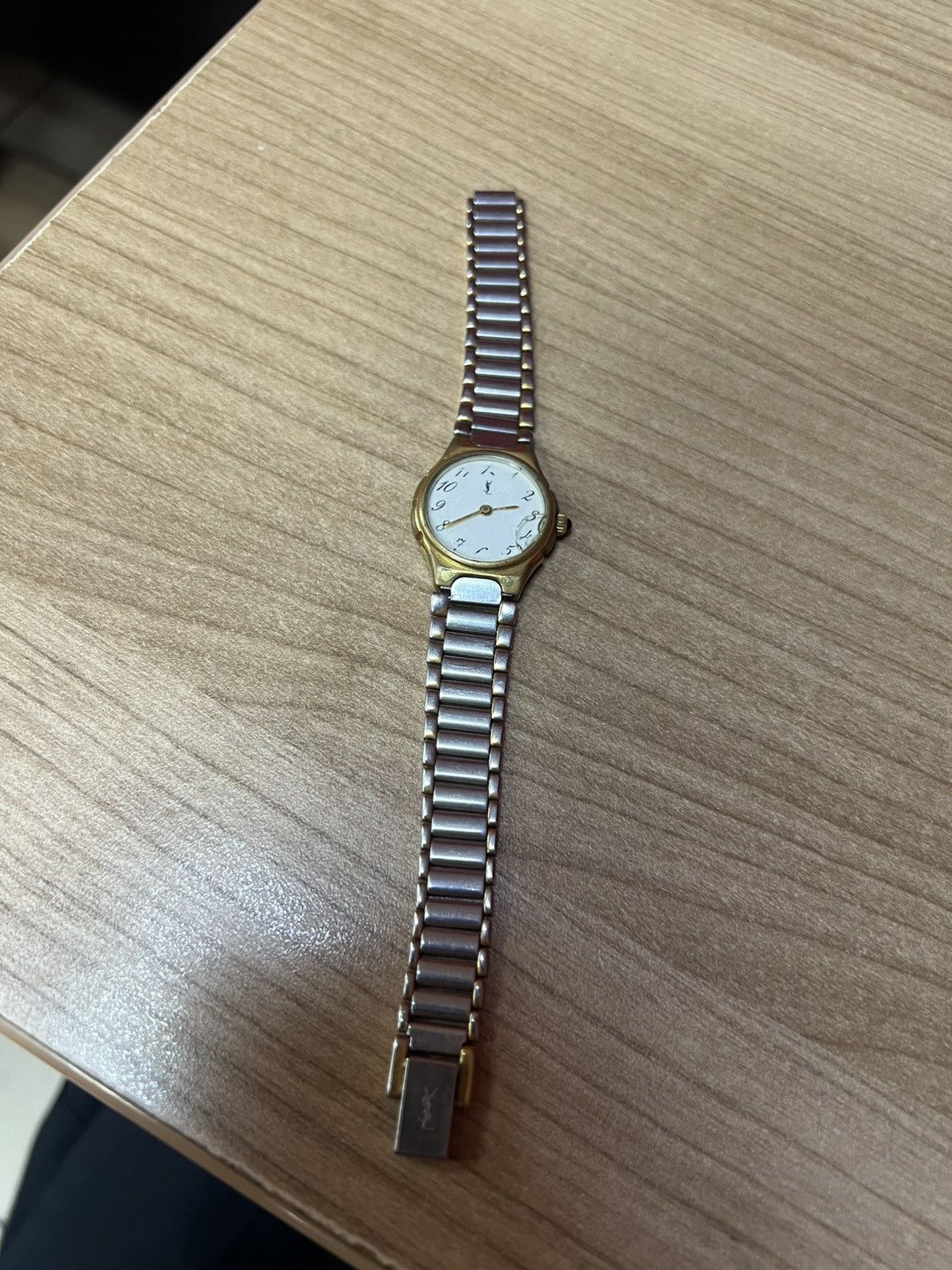 Yves Saint Laurent YSL vintage watch Size ONE SIZE - 1 Thumbnail