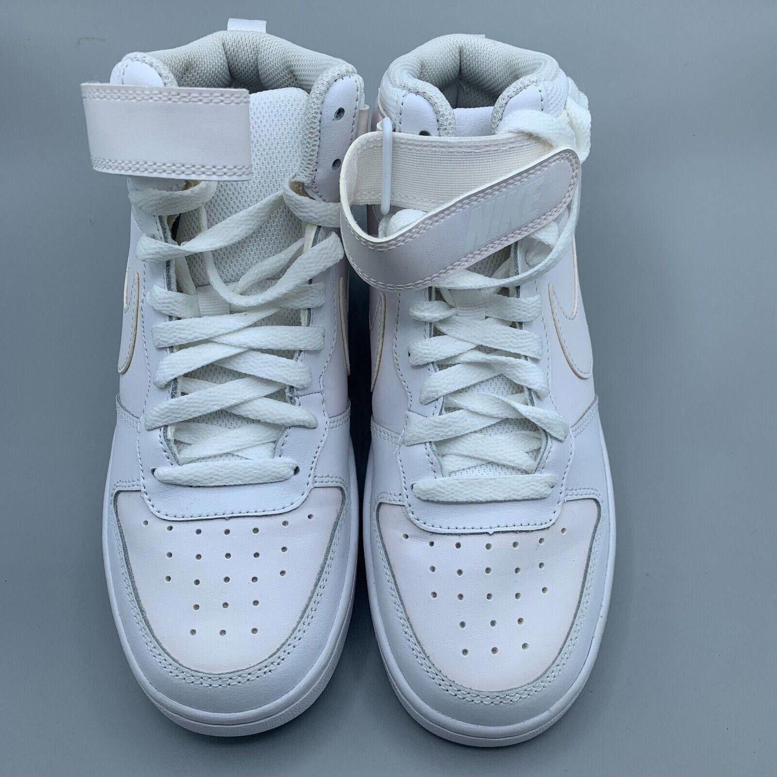 Nike Nike Grade School Court Borough Mid 2 Size 5Y CD7782-100 Size US 5 / EU 37 - 2 Thumbnail