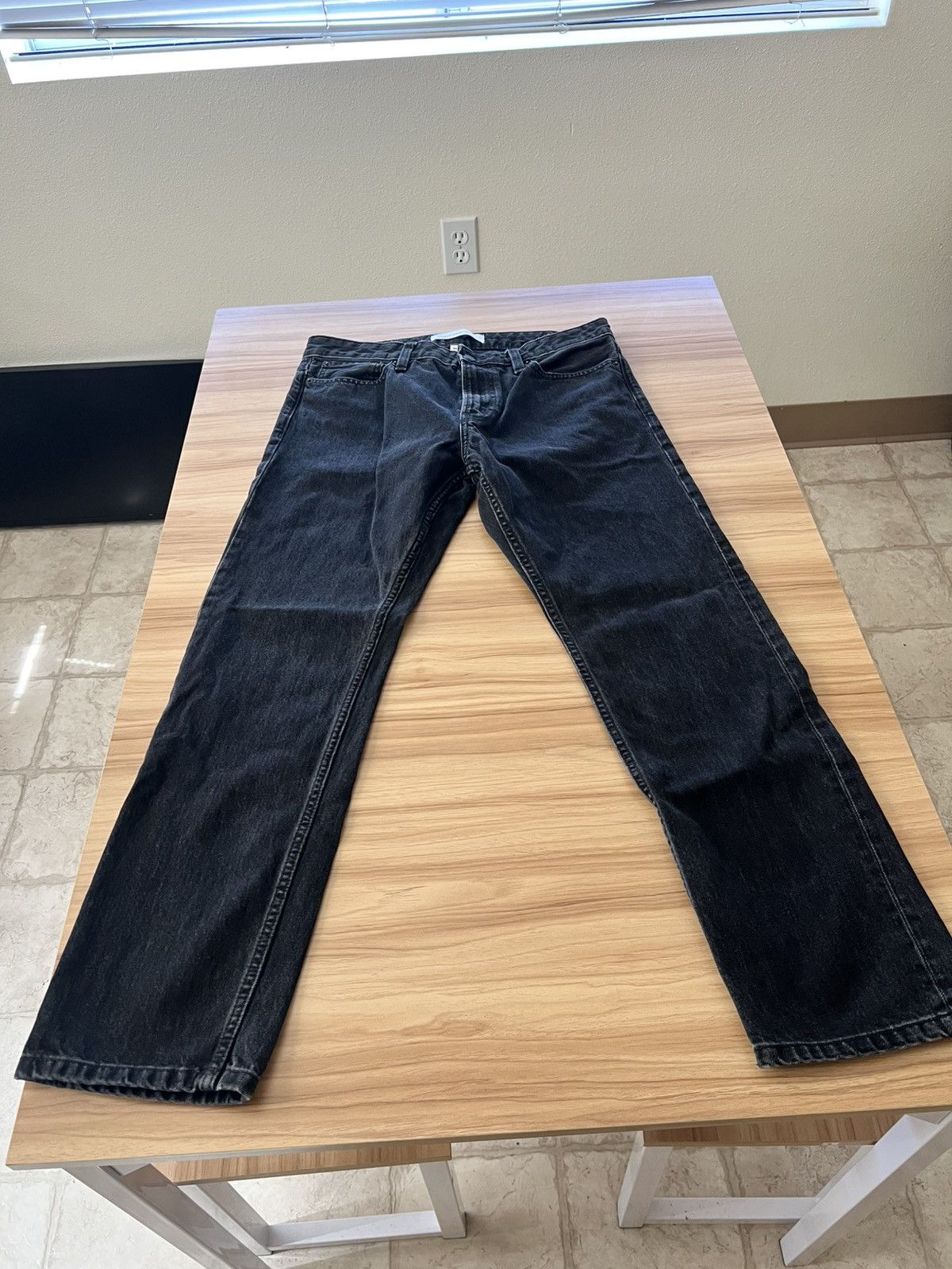 Calvin Klein Calvin Klein Black Denim Jeans size 33x30 Size US 33 - 1 Thumbnail