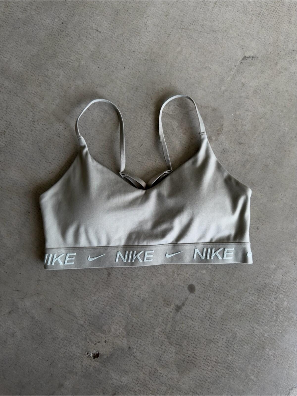 Nike Nike / Indy Light Support Sports Bra / Light Army Size ONE SIZE - 7 Thumbnail