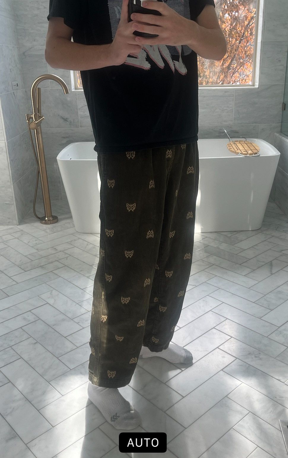 Vintage Corduroy Baggy Pants With Butterfly Detail Size US 30 / EU 46 - 2 Thumbnail